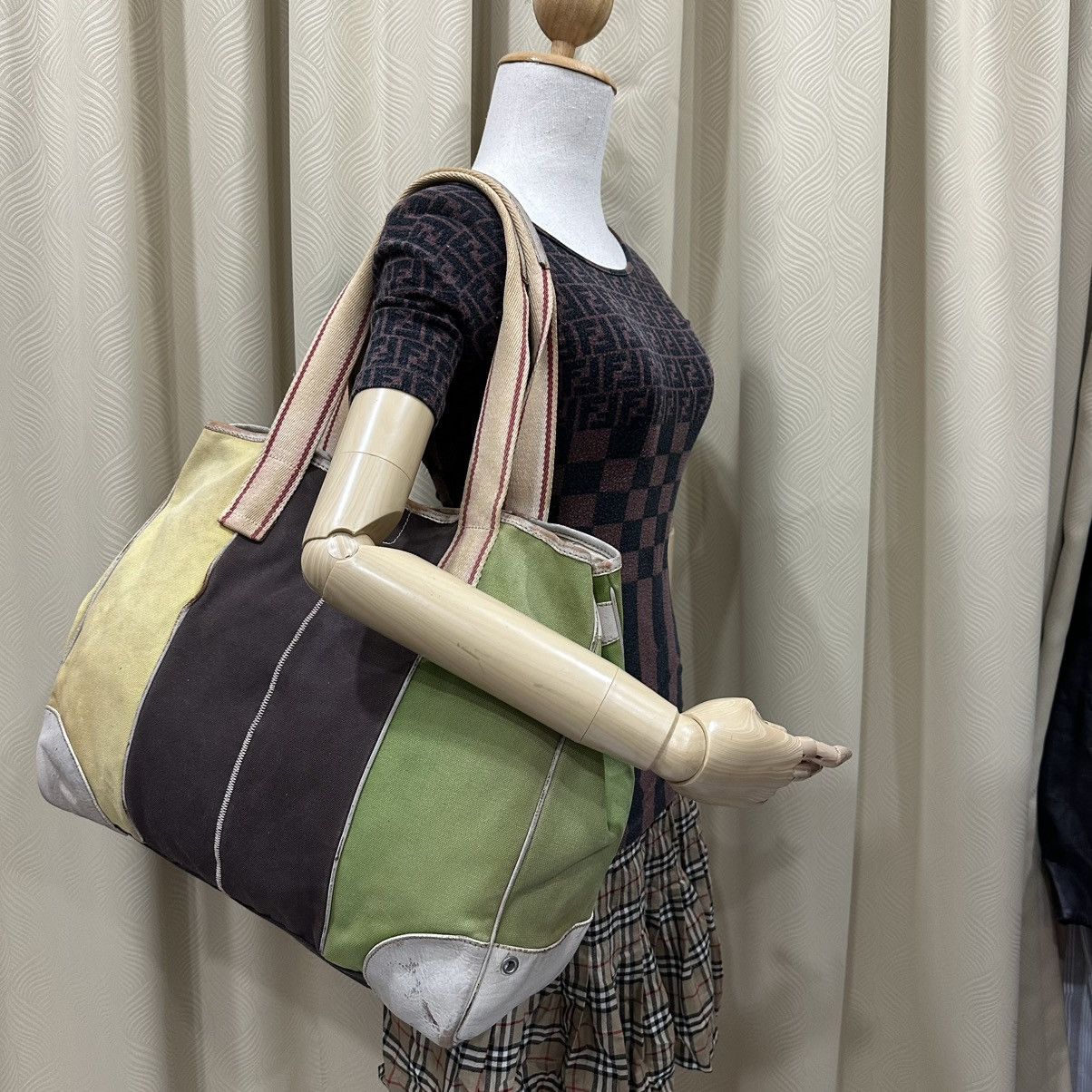 Miu Miu ‼️LASTDROP‼️ AUTHENTIC MIU MIU CANVAS SHOPPING TOTE BAG Size ONE SIZE - 1 Thumbnail