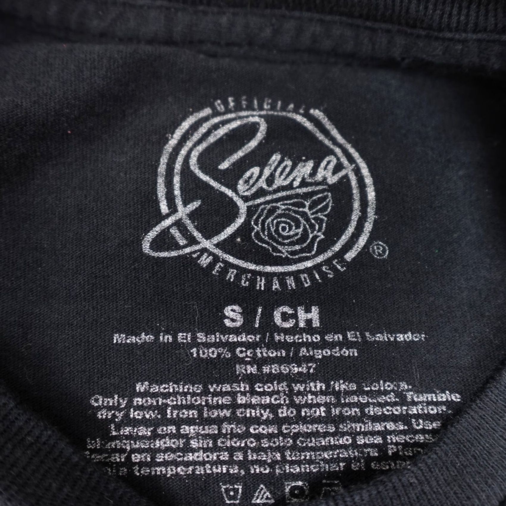Vintage Selena Shirt Mens Small Concert Tee Latino Music Legend Band Tour Official Merch Size US S / EU 44-46 / 1 - 2 Thumbnail