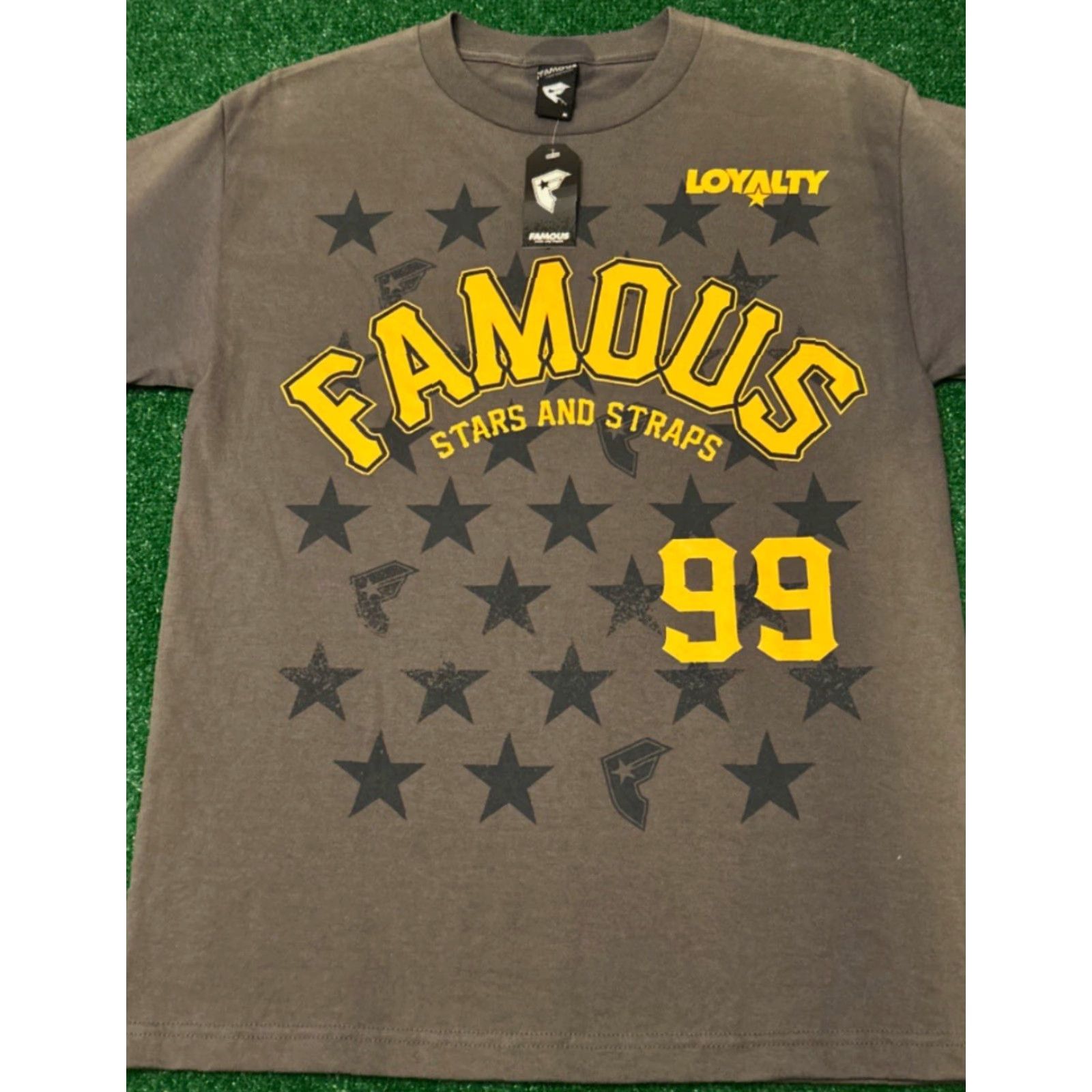 Barker VINTAGE Famous Stars & Straps Stars Loyalty Shirt Mens M Gray NWT Travis Barker Modern Y2K Grunge Hip Hop Punk Music Shirt Mens M Size US M / EU 48-50 / 2 - 5 Thumbnail