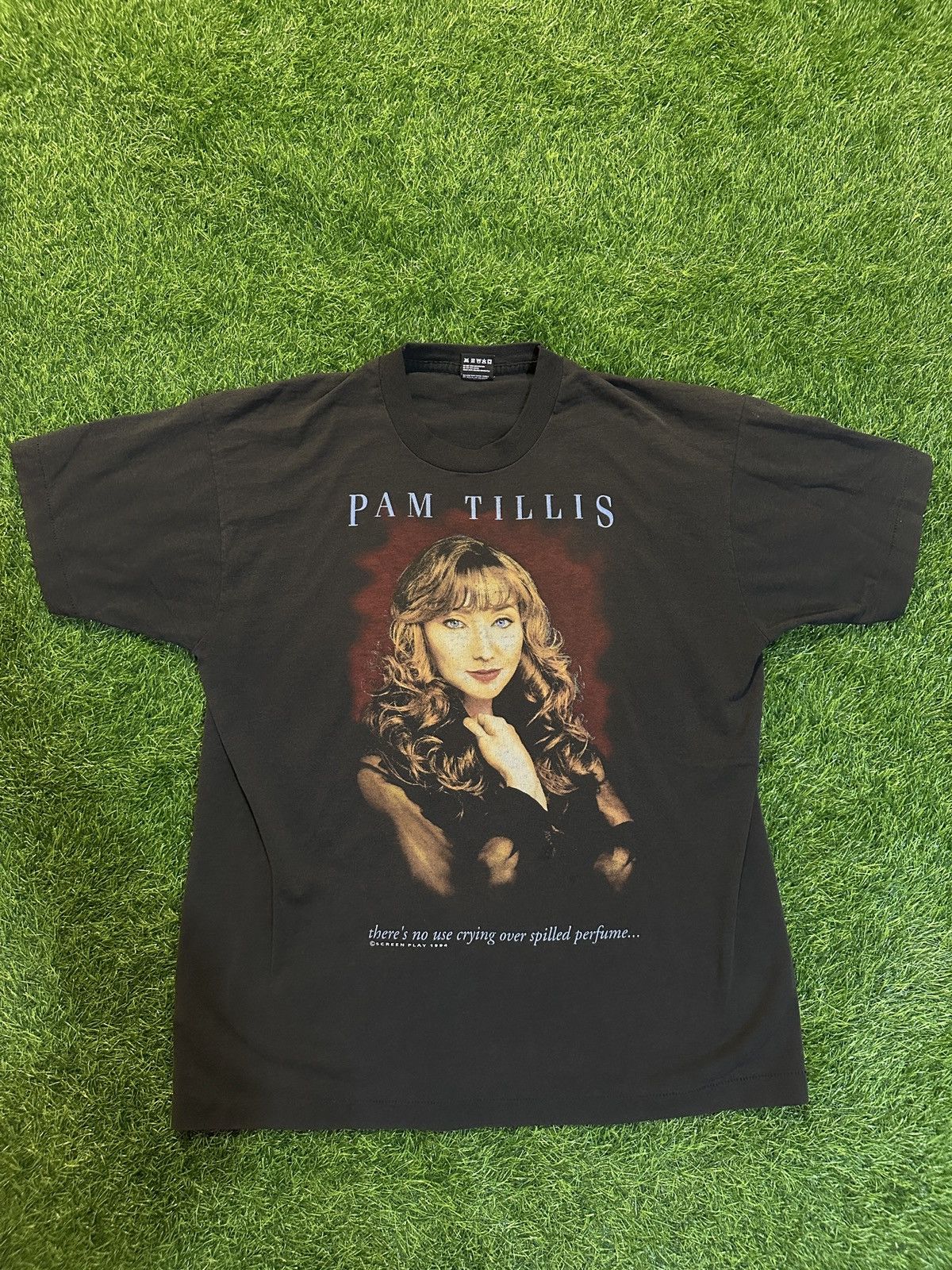 Vintage Vintage Pam Tillis spilled perfume tee shirt size XL Size US XS / EU 42 / 0 - 1 Thumbnail