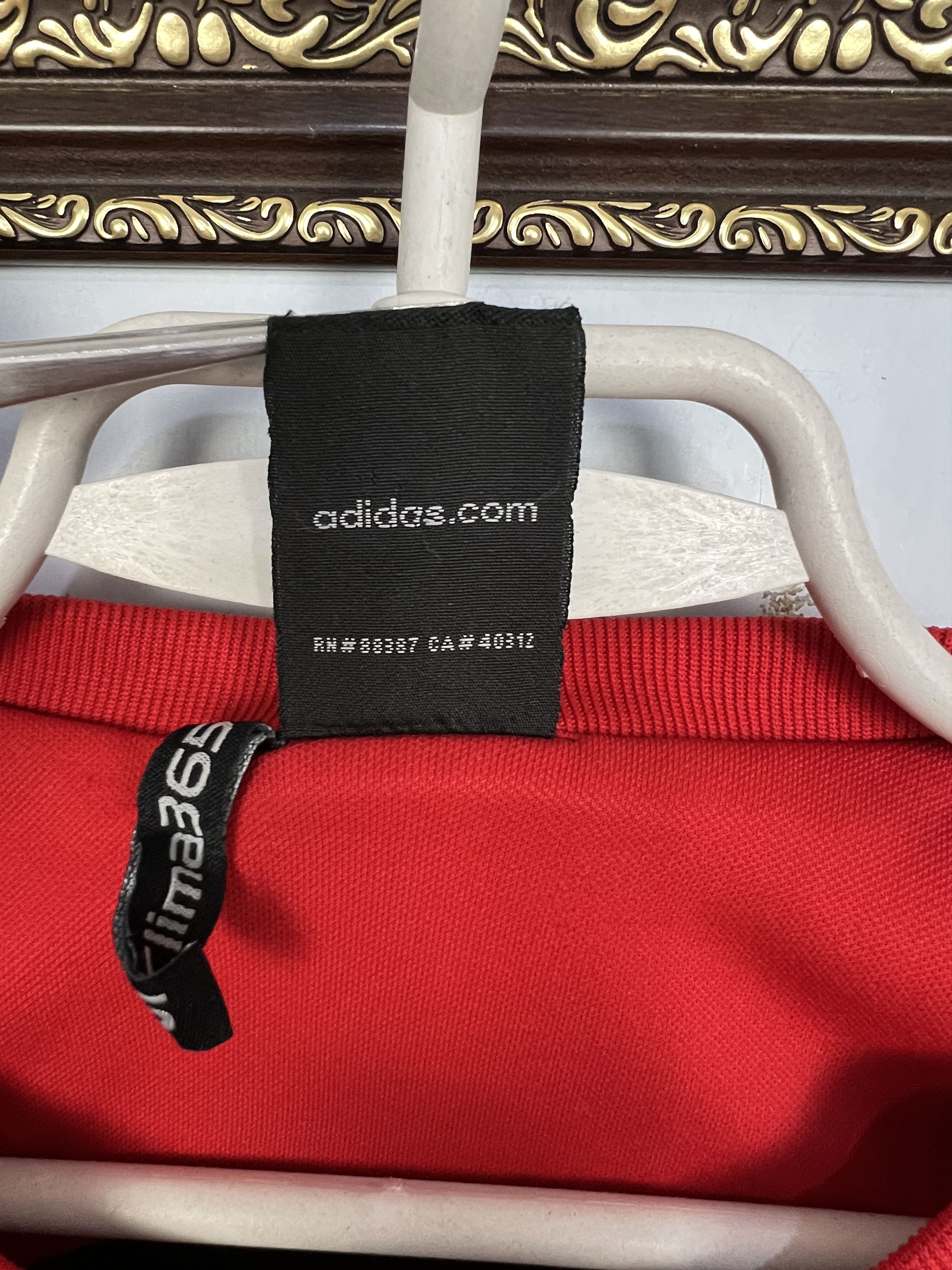 Adidas Vintage Adidas Liverpool Football Sweatshirt Soccer Crewneck Size US M / EU 48-50 / 2 - 9 Thumbnail