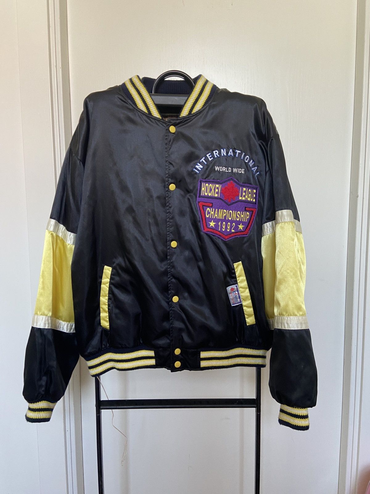 NHL × Vintage Campri Bomber NHL International Hockey League 90s Size US XL / EU 56 / 4 - 1 Thumbnail