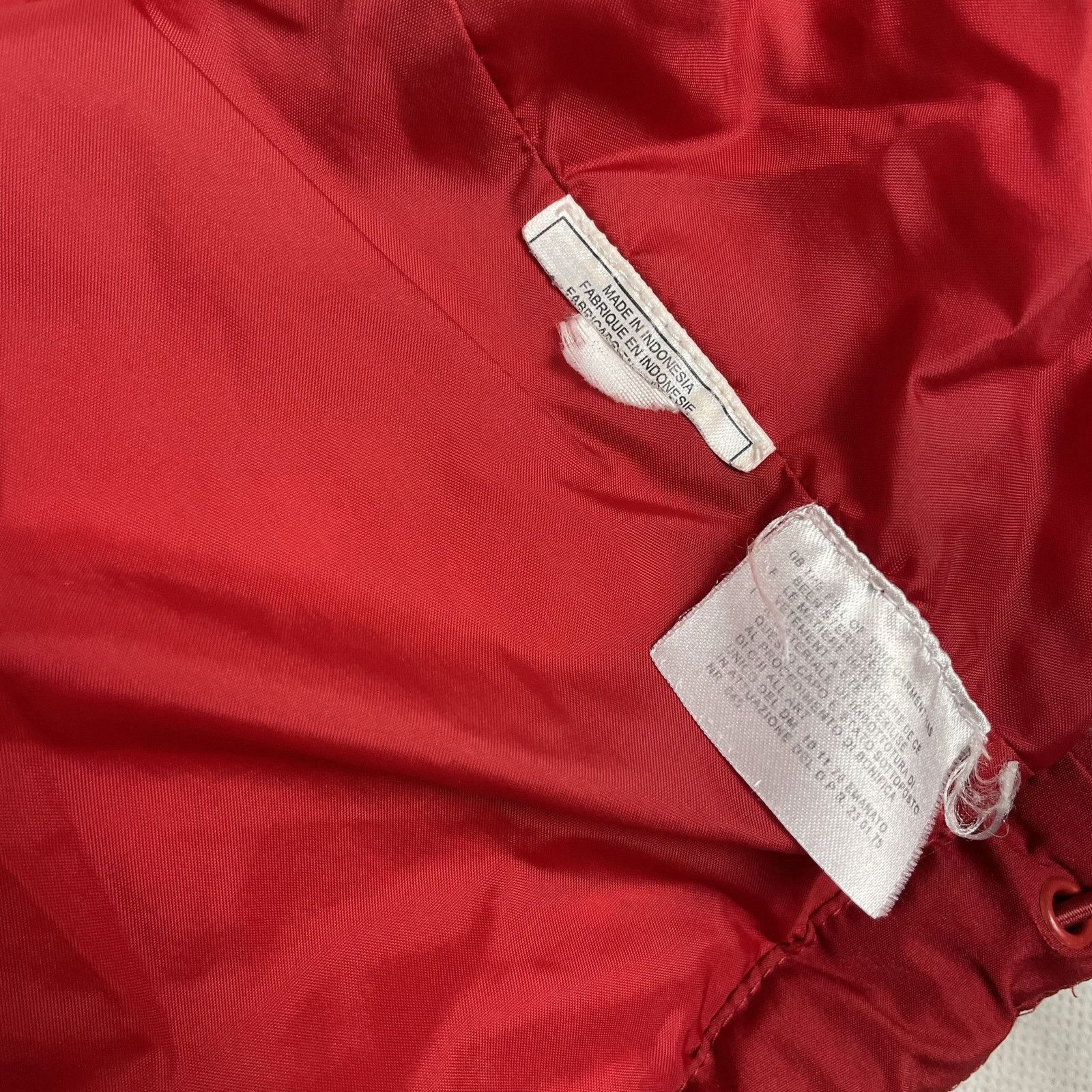 Nike × Vintage Nike Men's Red Swoosh Pockets Full Zip Down Puffer Vest 2XL Size US XXL / EU 58 / 5 - 10 Thumbnail