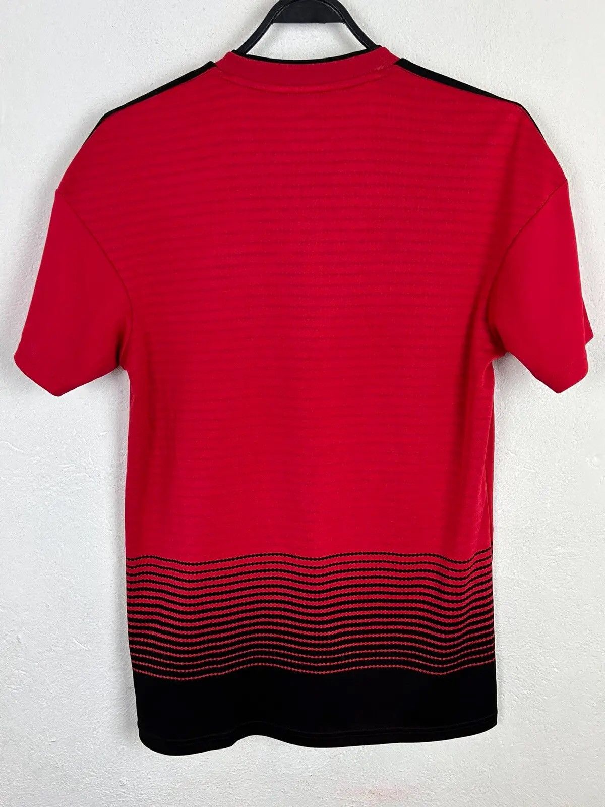 Adidas Adidas x Manchester United 2018/19 Home Kit Soccer Jersey Size US S / EU 44-46 / 1 - 5 Thumbnail