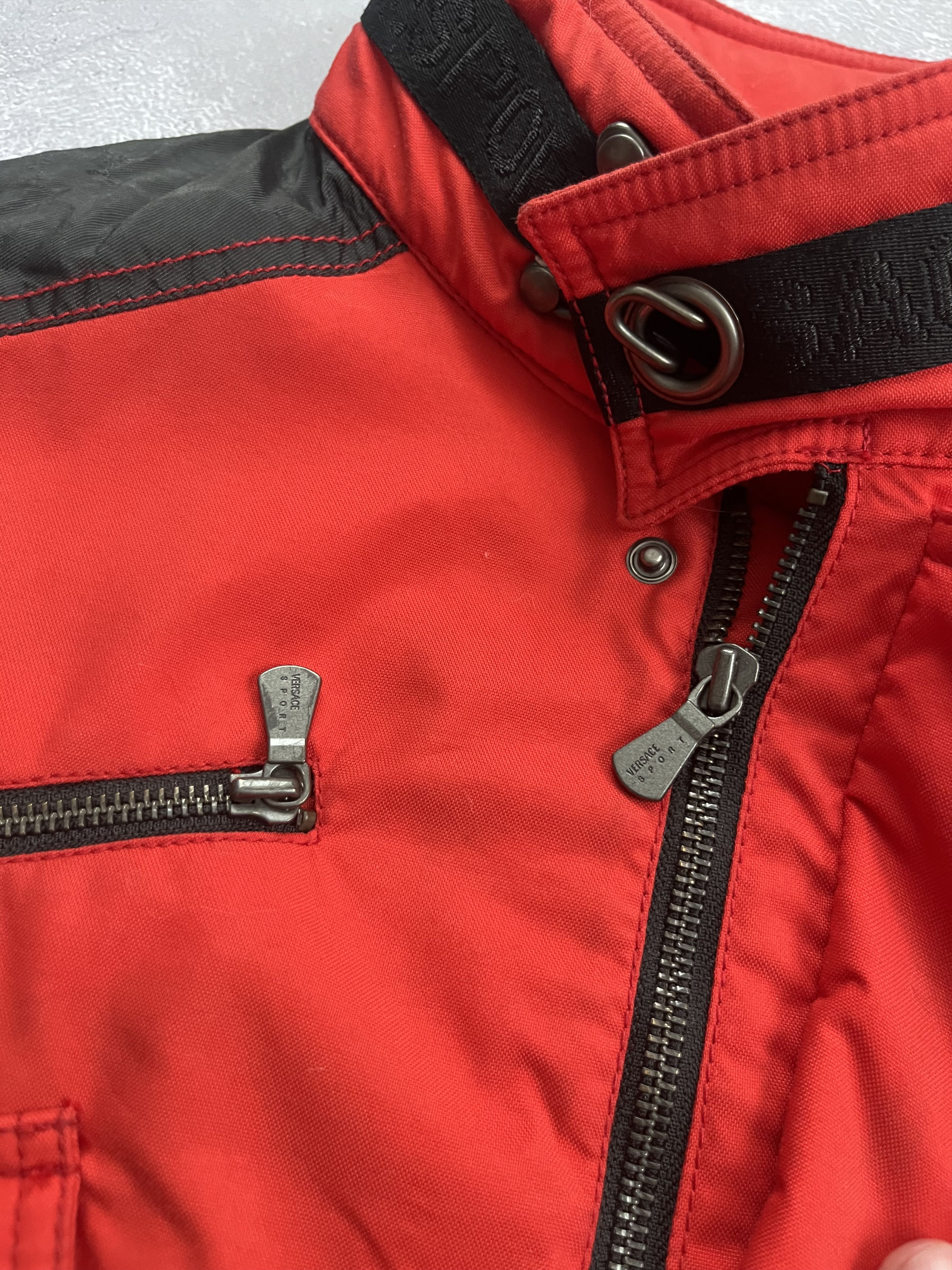 Versace Vintage Versace Sport Diaplex Biker Jacket Style Red Logo Size US L / EU 52-54 / 3 - 9 Thumbnail