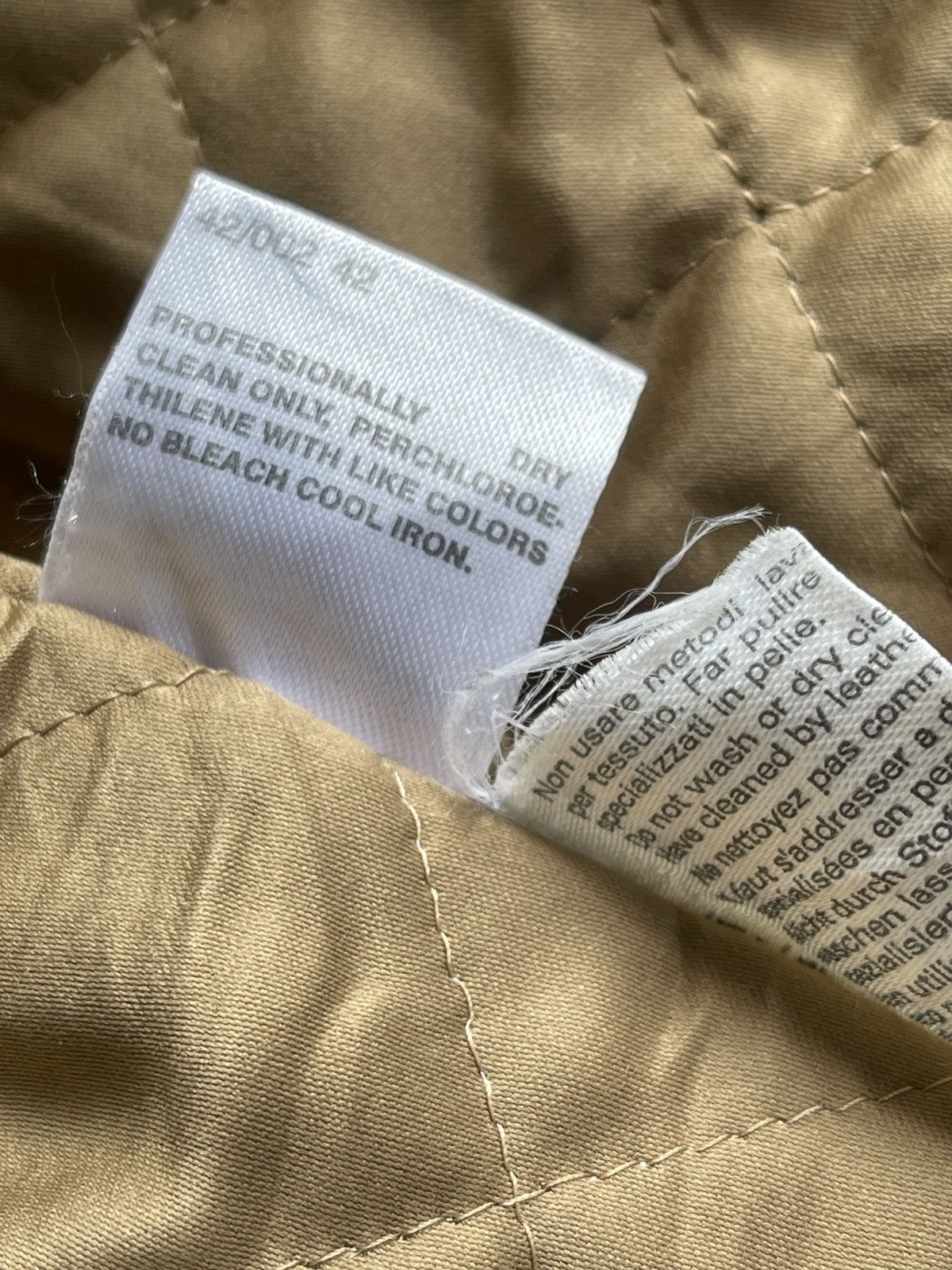 Max Mara Max Mara Double Breasted Camel Hair Hoodies Coat Size M / US 6-8 / IT 42-44 - 15 Thumbnail