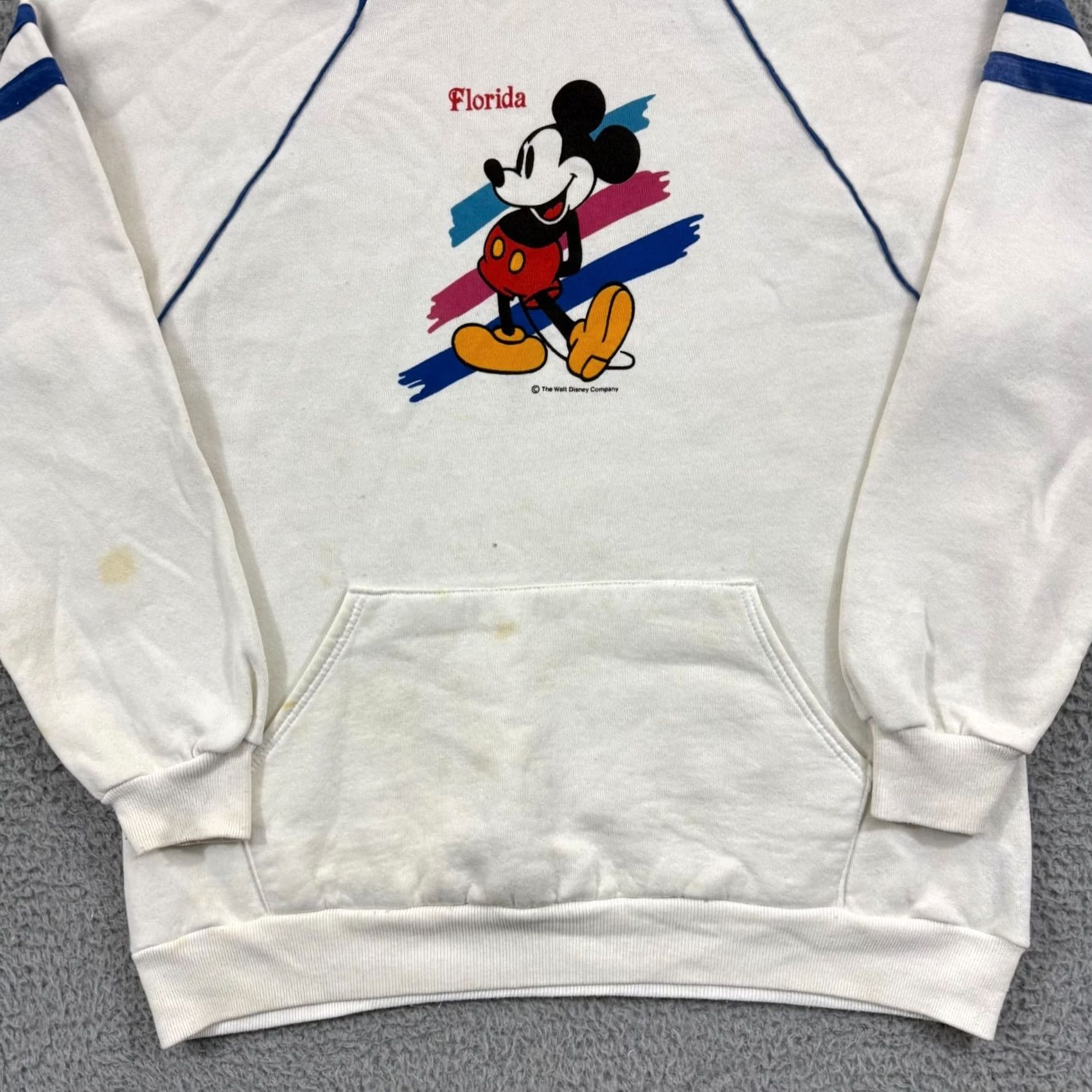 Disney VINTAGE Disney Mickey Mouse Sweatshirt Hooded Logo 80s Disney World Sweatshirt Mens M White Size US M / EU 48-50 / 2 - 2 Thumbnail