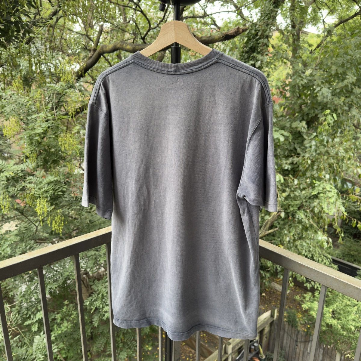 Carhartt Carhartt Thrashed Faded Dirty Distressed Shirt ERD Grunge Size US M / EU 48-50 / 2 - 2 Thumbnail