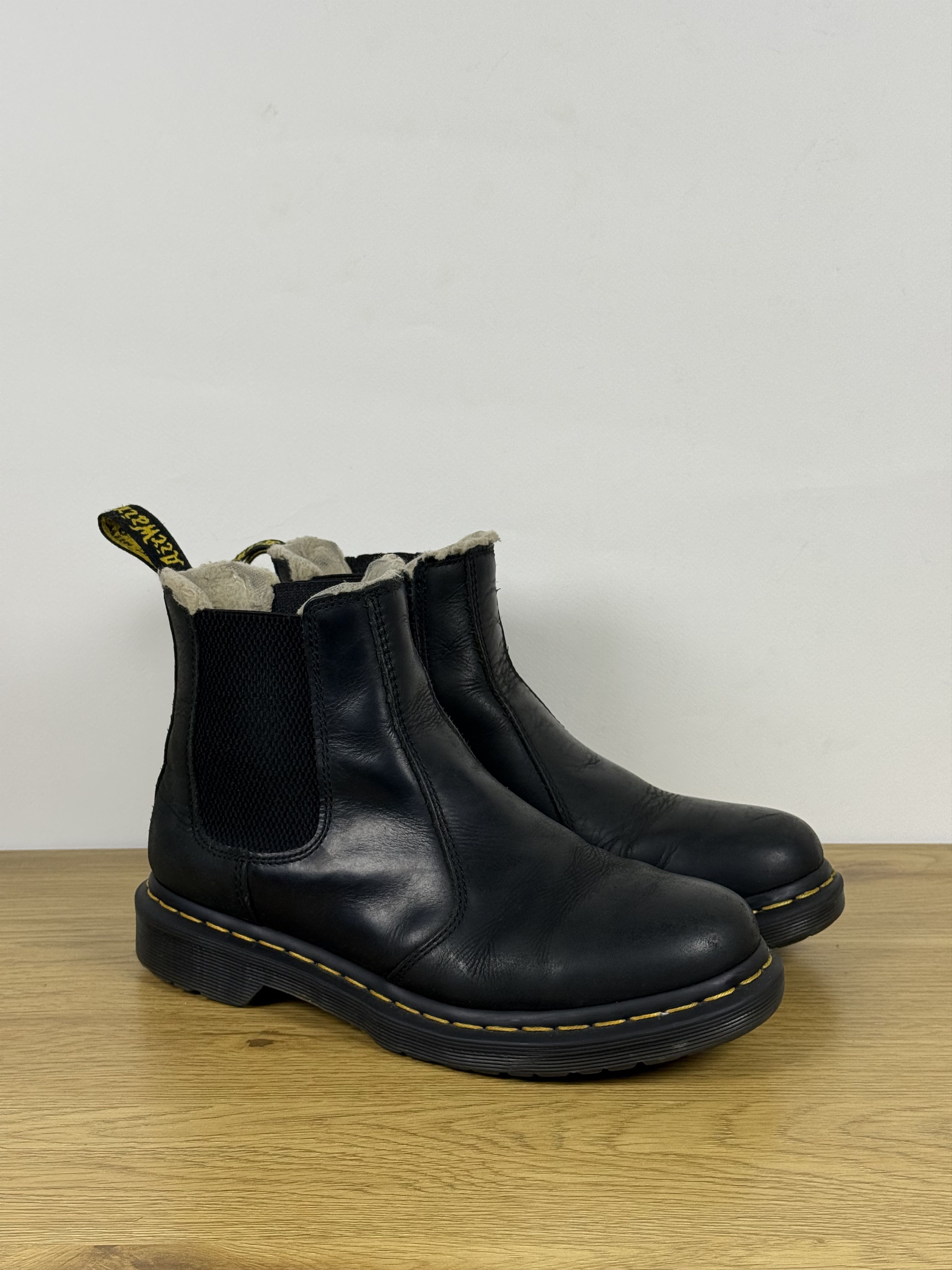 Dr. Martens Women's Dr. Martens 2976 Leonore Chelsea Boots Black Size US 9 / IT 39 - 2 Thumbnail