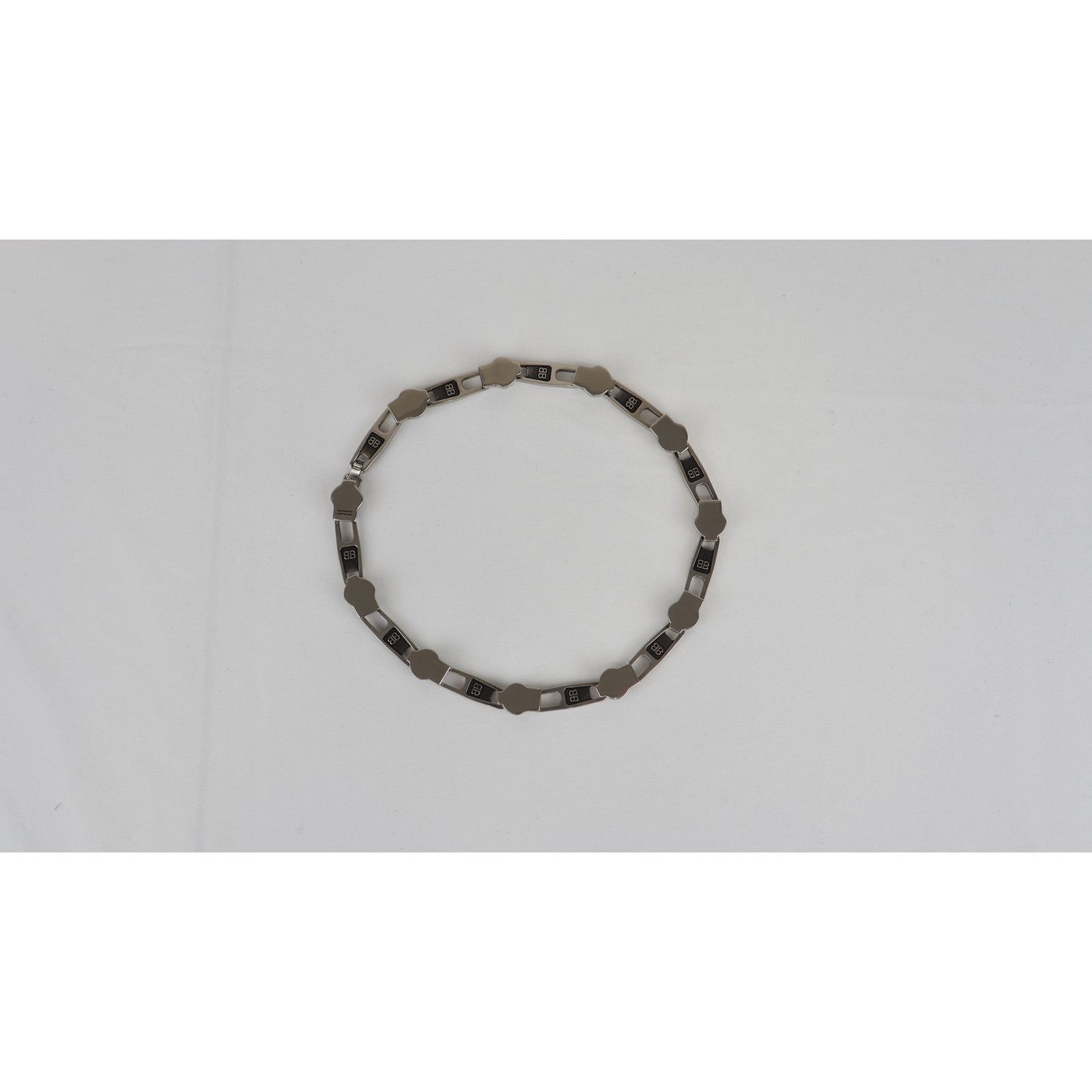 Balenciaga o1rshd1 Size: OS / Dup / Silver Plated Necklace in Silver Size ONE SIZE - 3 Thumbnail
