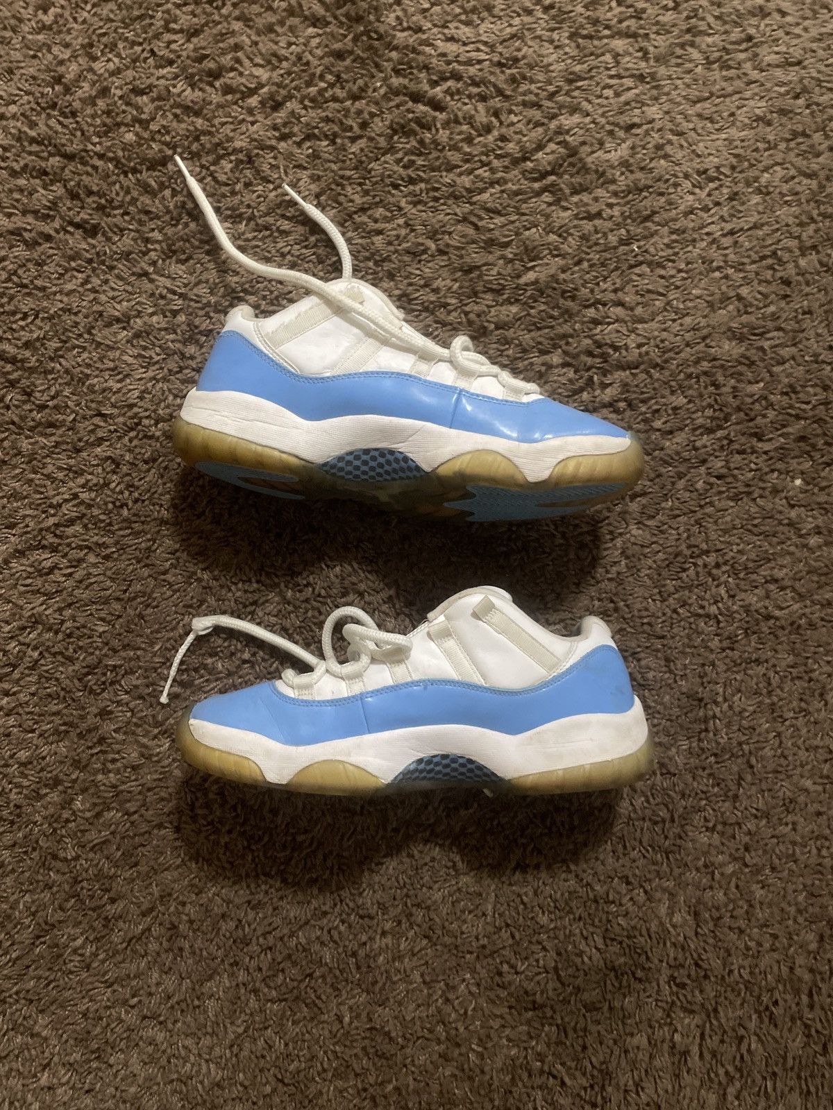Jordan Brand University blue low Size US 9 / EU 42 - 6 Thumbnail
