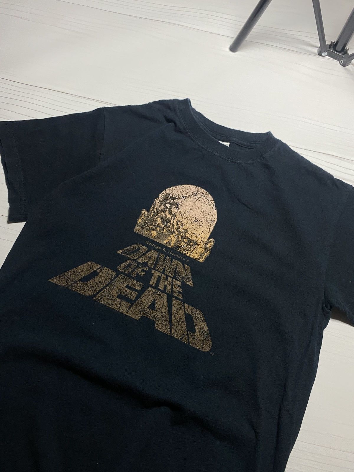 Expert Horror Vintage Dawn of the Dead Bog Logo y2k t shirt Size US S / EU 44-46 / 1 - 7 Thumbnail