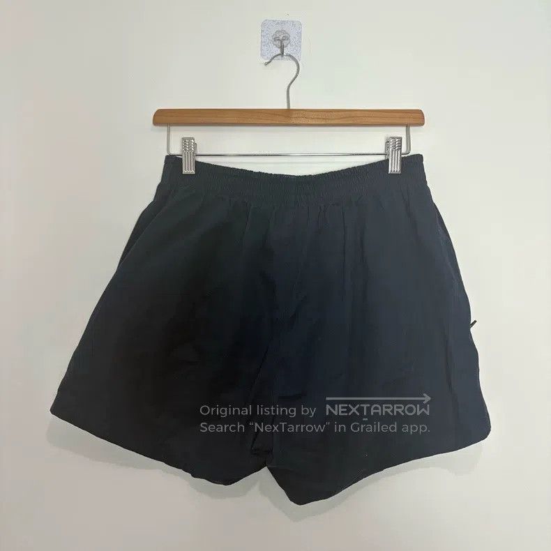 Balenciaga Balenciaga size S Navy blue shorts Size US 27 - 2 Thumbnail