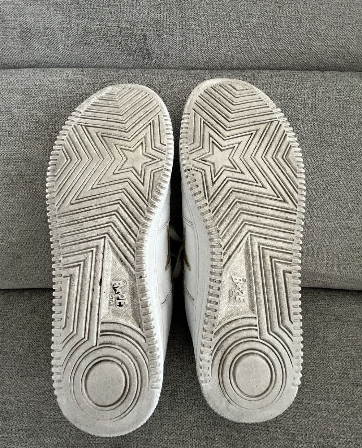 Bape × Kaws RARE OG 2005 A BATHING APE X KAWS BAPESTA Size US 11 / EU 44 - 12 Thumbnail