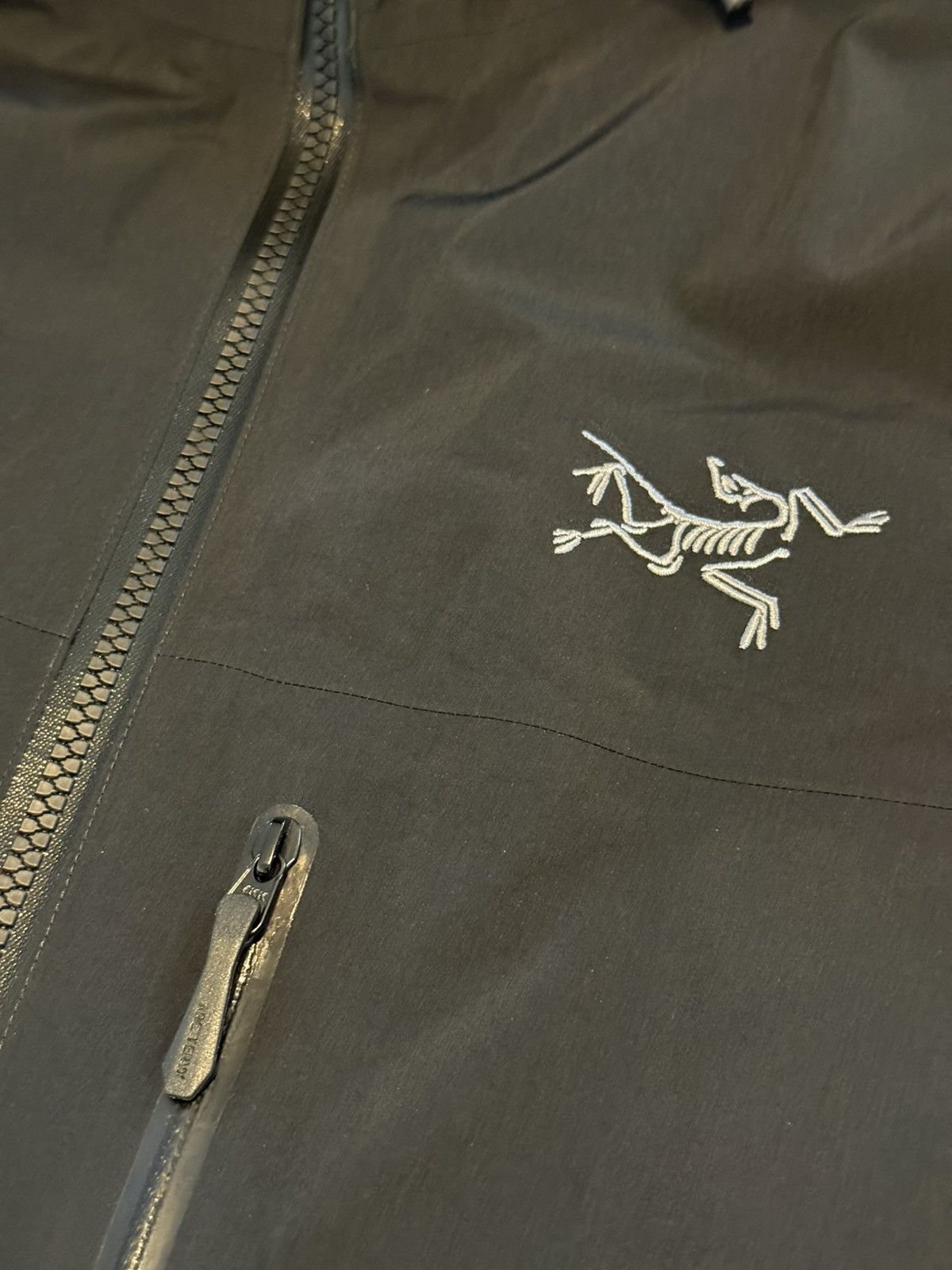 Arc'teryx Beta Insulated Jacket Size US XL / EU 56 / 4 - 7 Thumbnail