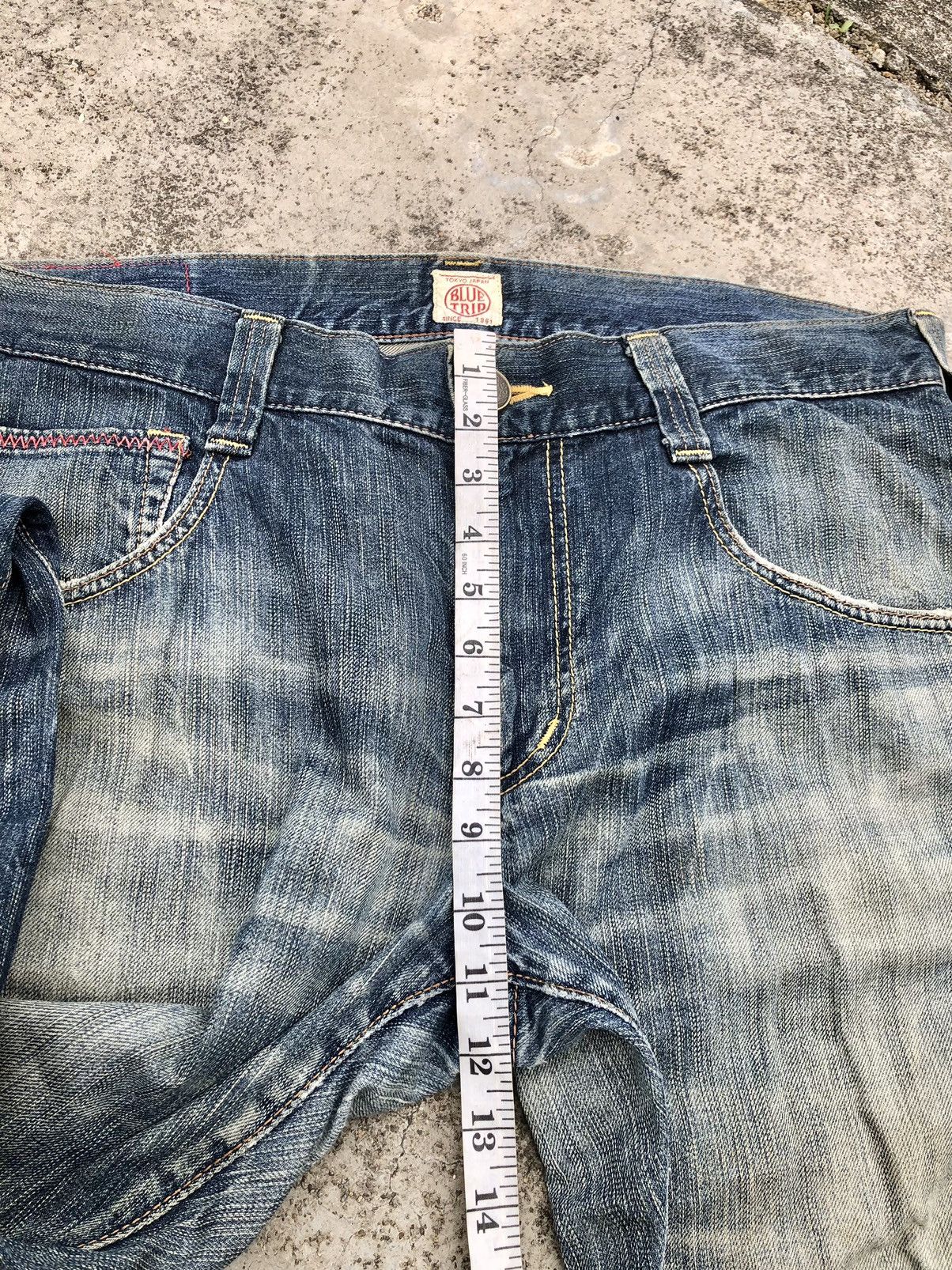 Edwin EDWIN BLUE TRIP BUCKLE BACK DISTRESSED DENIM Size US 37 - 9 Thumbnail
