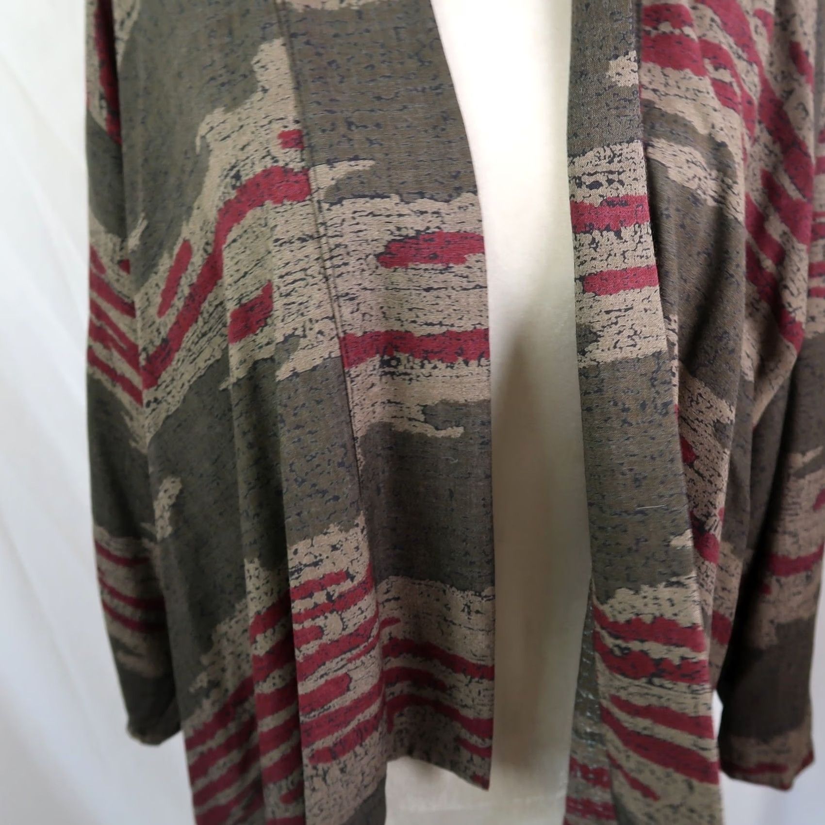 Vintage VINTAGE 90s Brown and Red Abstract Print Short Kimono Top Blouse Women's M Rayon Bohemian Kimono Style Shirt Size M / US 6-8 / IT 42-44 - 5 Thumbnail