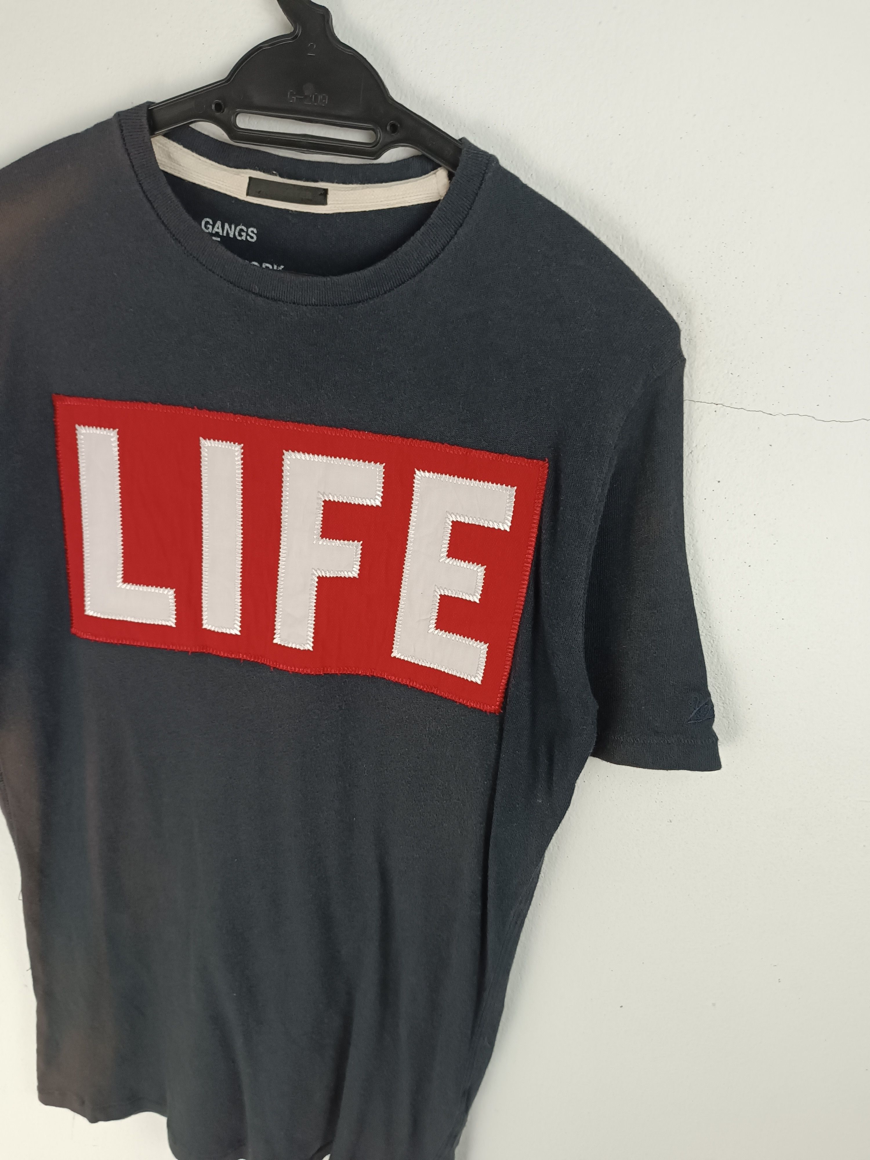 Vintage VINTAGE FADED LIFE GANGS OF NEW YORK TEE VERY RARE Size US S / EU 44-46 / 1 - 8 Thumbnail
