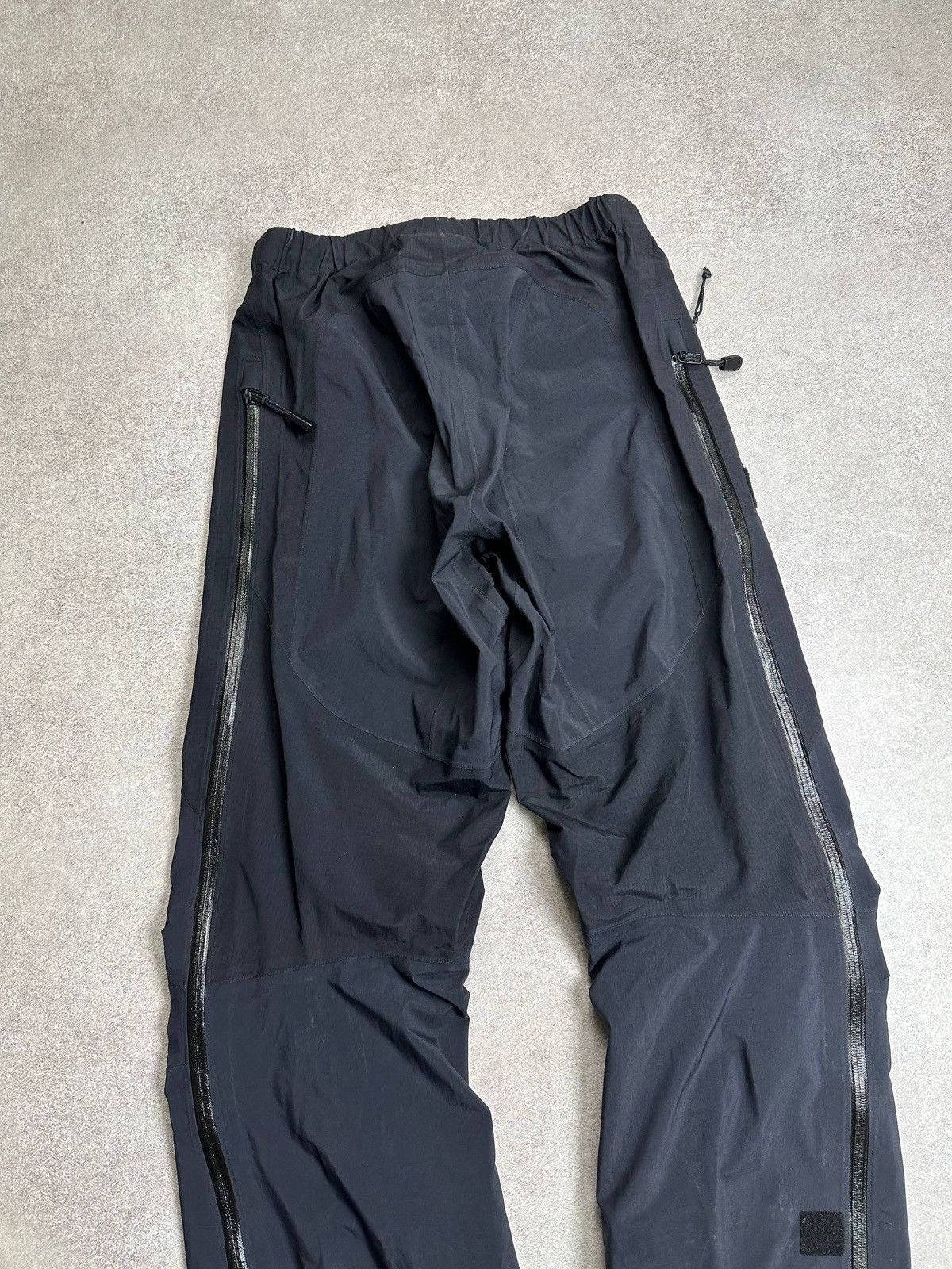 Arc'teryx Vintage Arc'teryx Gore-tex XCR Waterproof Hiking Ski Pants S Size US 31 - 7 Thumbnail