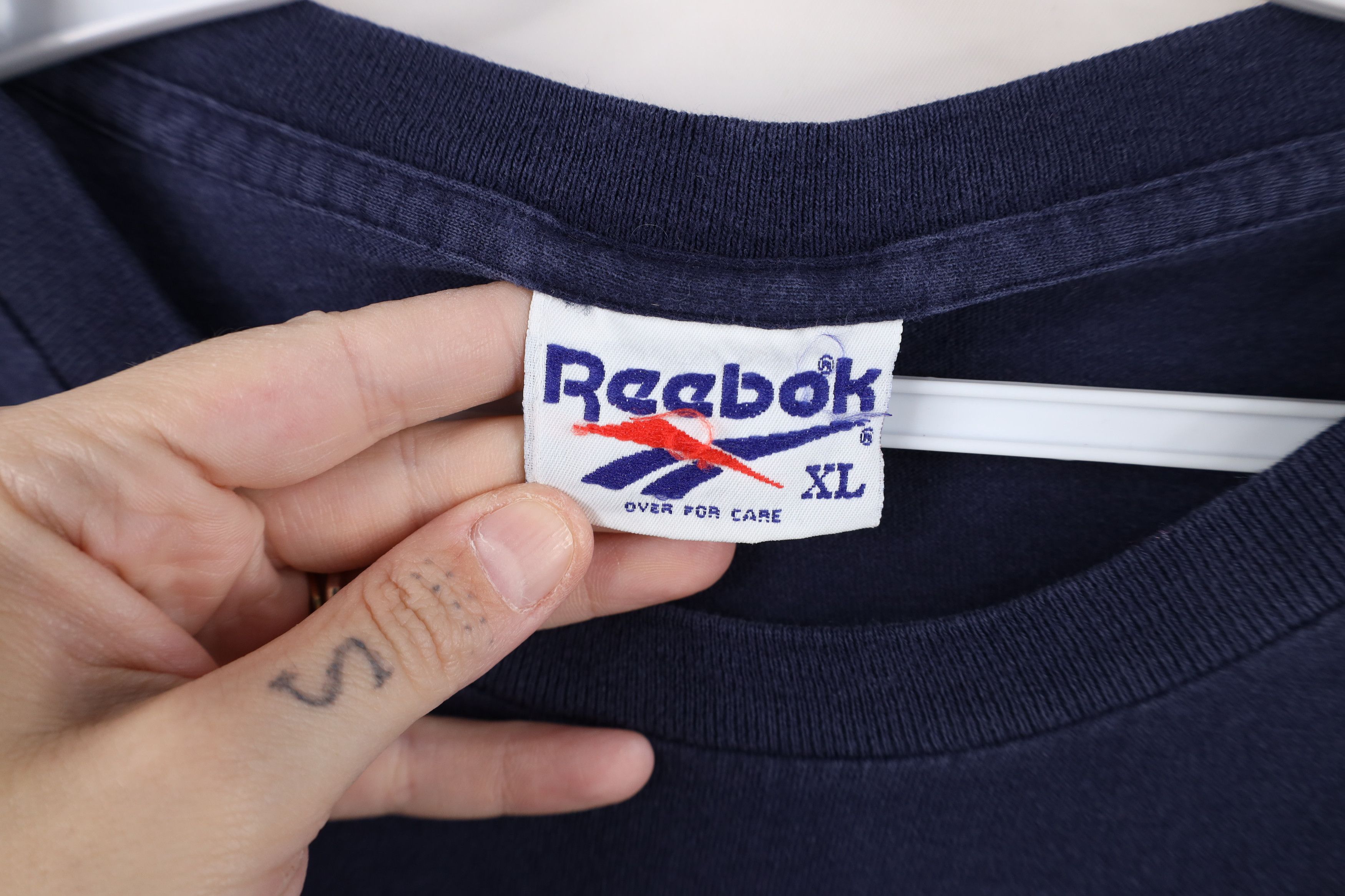 Reebok Vintage 90s Reebok Big Logo Short Sleeve T-Shirt USA Size US XL / EU 56 / 4 - 10 Thumbnail