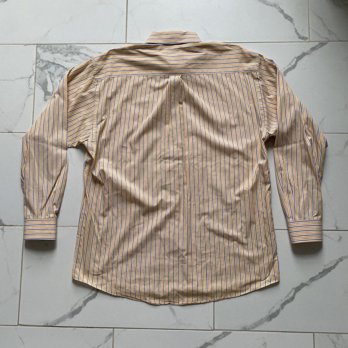 Burberry Burberry London Button Down Dress Shirt Size L Long Sleeve Size US L / EU 52-54 / 3 - 2 Thumbnail