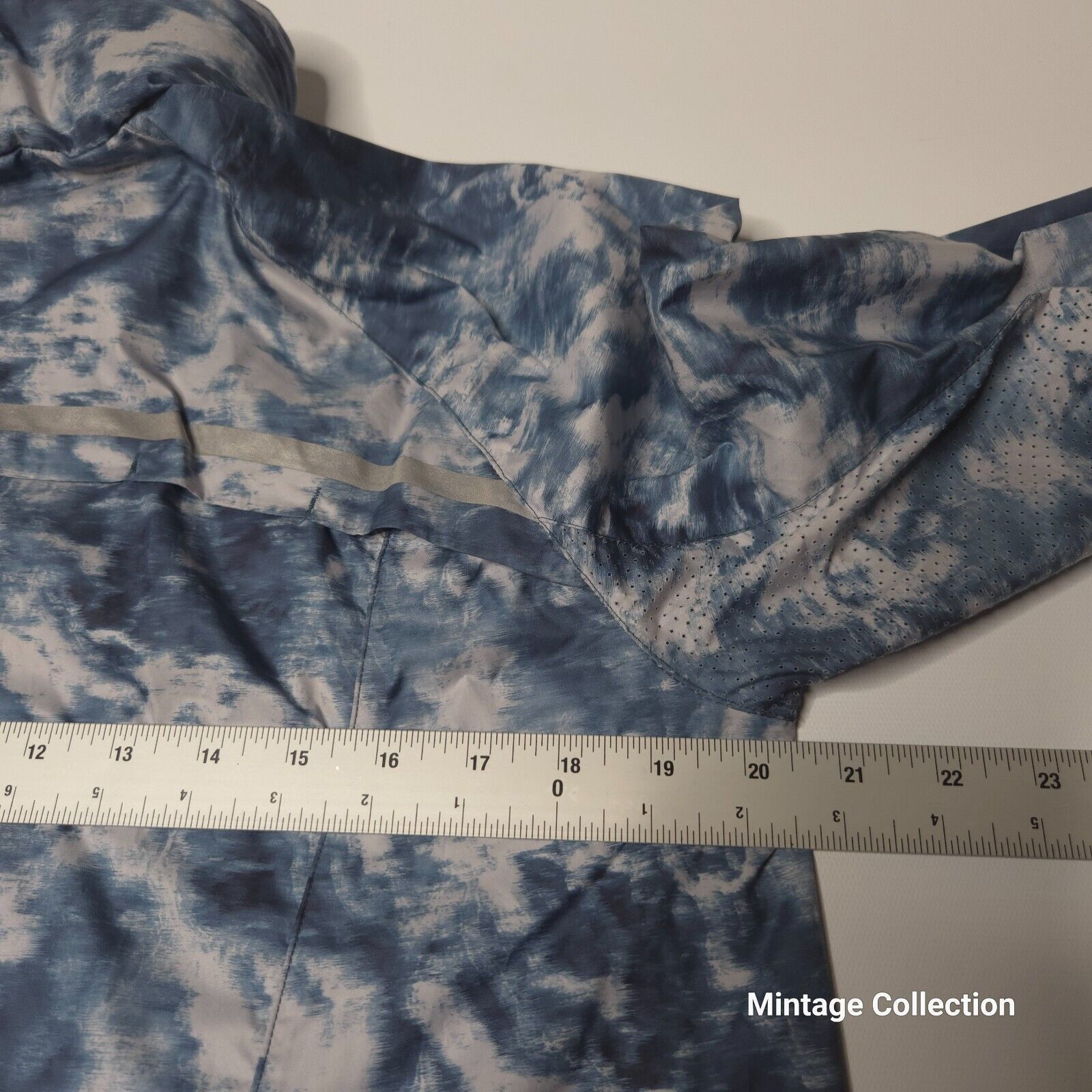 Lululemon Lululemon Miss Misty Jacket Windbreaker Blue Tie Dye Sz 10 Size L / US 10 / IT 46 - 12 Thumbnail