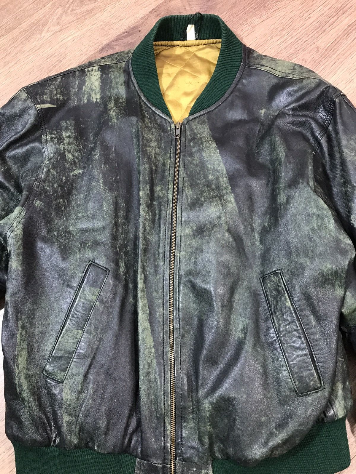 Japanese Brand × Vintage Vintage Distressed Leather Jacket Size M Size US M / EU 48-50 / 2 - 2 Thumbnail