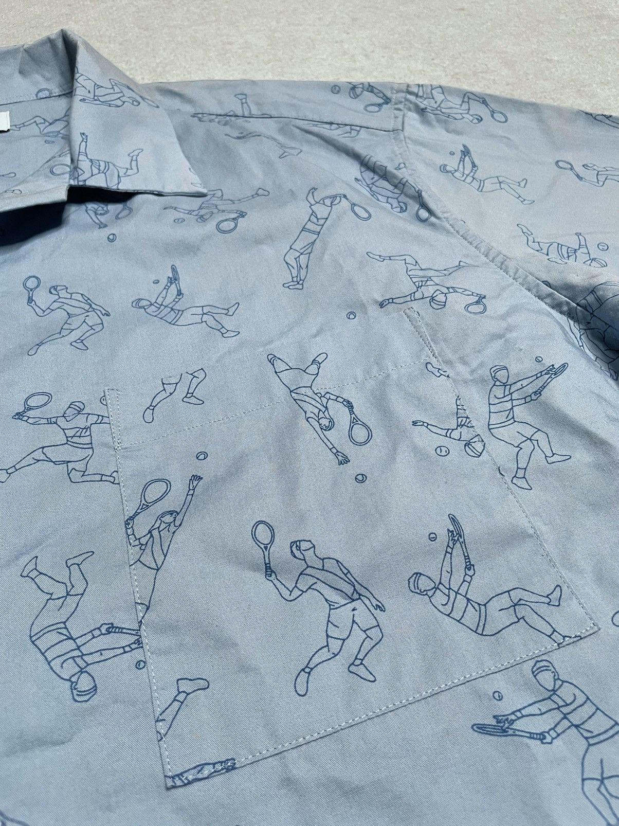 JW Anderson × Uniqlo Vintage Blue Figured Shirt Uniqlo J.W. Anderson Tenis Size US XL / EU 56 / 4 - 2 Thumbnail