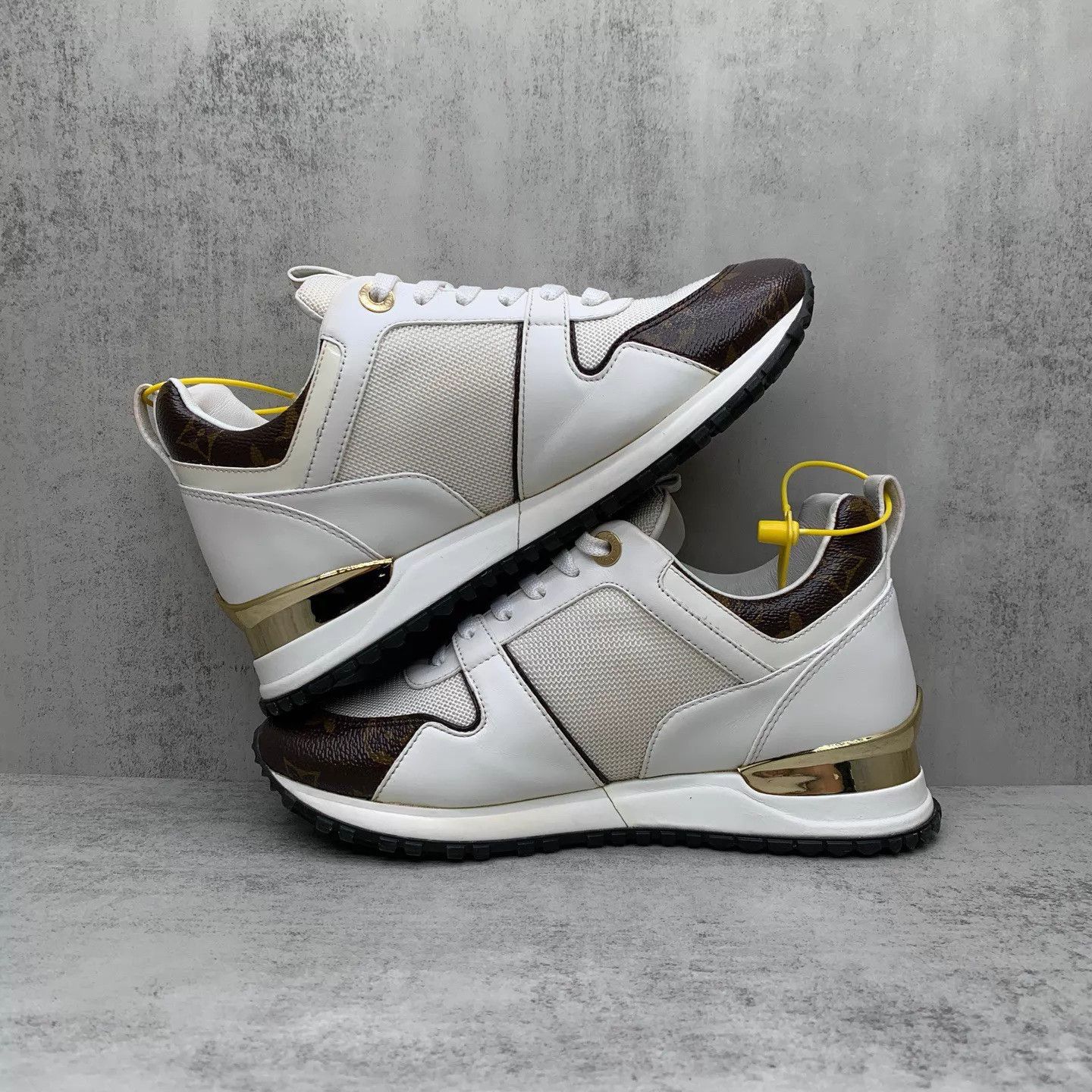 Louis Vuitton LV Run Away White Monogram Sneakers 36 98 New 13883 Size US 5.5 / IT 35.5 - 3 Thumbnail