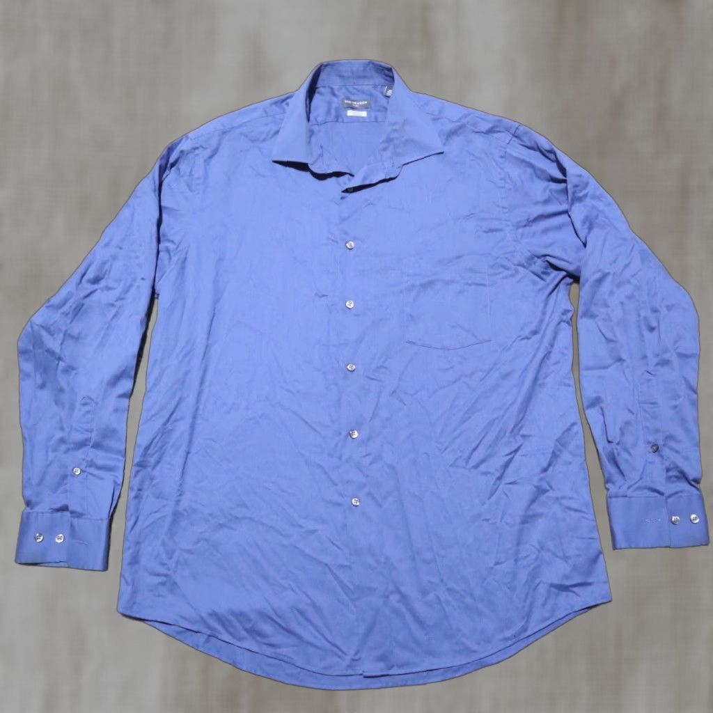 Van Heusen Van Heusen Shirt Button-Up Long Sleeve Adult Men's 16.5 Blue Solid 34/35 Button-Front 16.5 Mens Shirt Size US XL / EU 56 / 4 - 1 Thumbnail