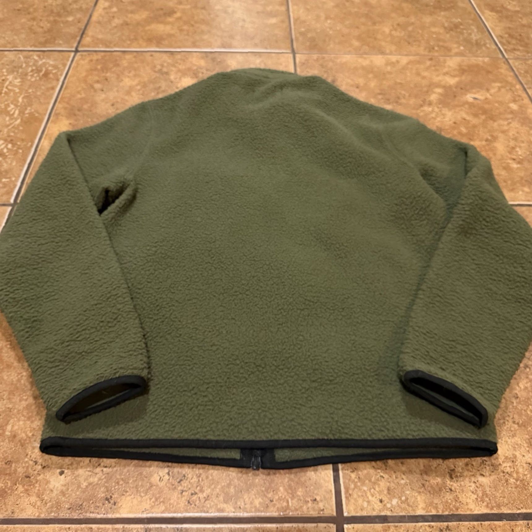 Vintage Wellen Fleece Jacket Zip Up Windsurf Green Olive Sz Small Mens Jacket Fleece Green Olive Wellen Windsurf 90s/2000s style Size US S / EU 44-46 / 1 - 3 Thumbnail