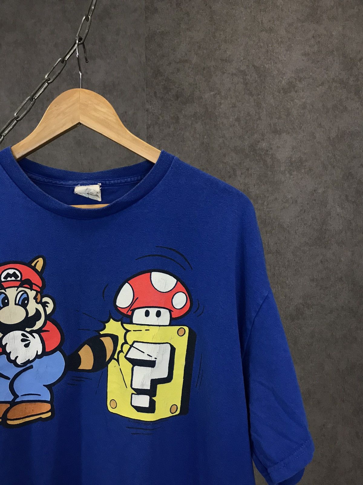 The Game Super Mario vintage game comics movie tee Size US XL / EU 56 / 4 - 2 Thumbnail