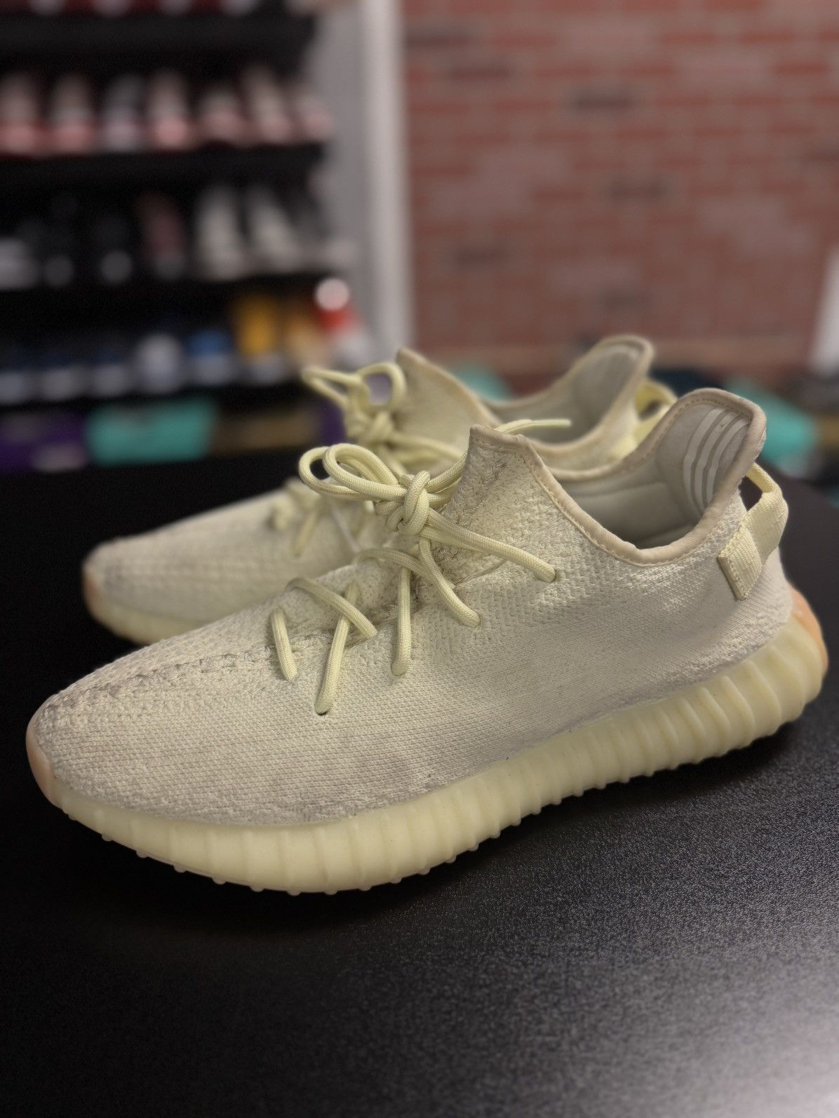 Adidas × Yeezy Yeezy 350 Butter Size 10 F36989 NO BOX Size US 10 / EU 43 - 5 Thumbnail