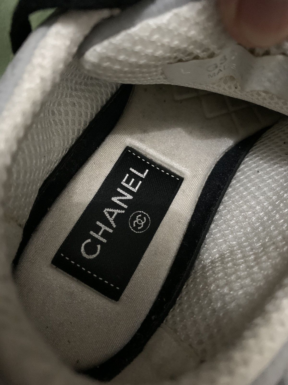 Chanel 🔥HEARING OFFER🔥Chanel CC Runner Suede Size US 6 / IT 36 - 6 Thumbnail