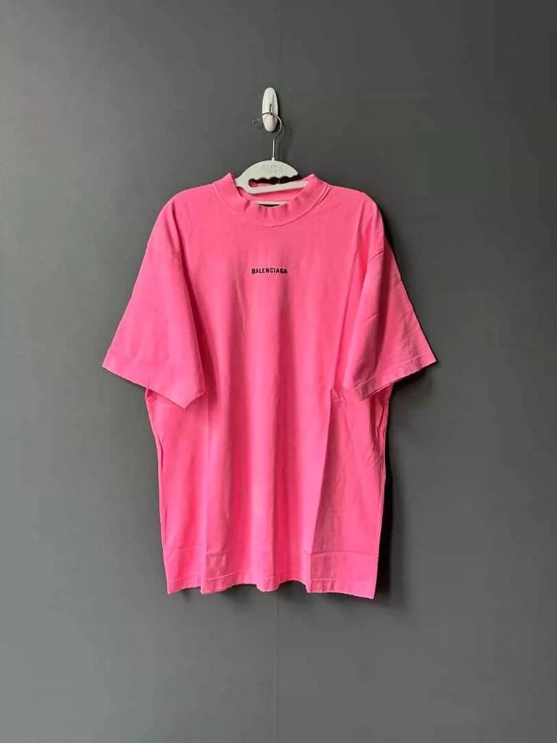 Balenciaga Balenciaga Embroidered short sleeves before and after powd Size US XS / EU 42 / 0 - 1 Thumbnail