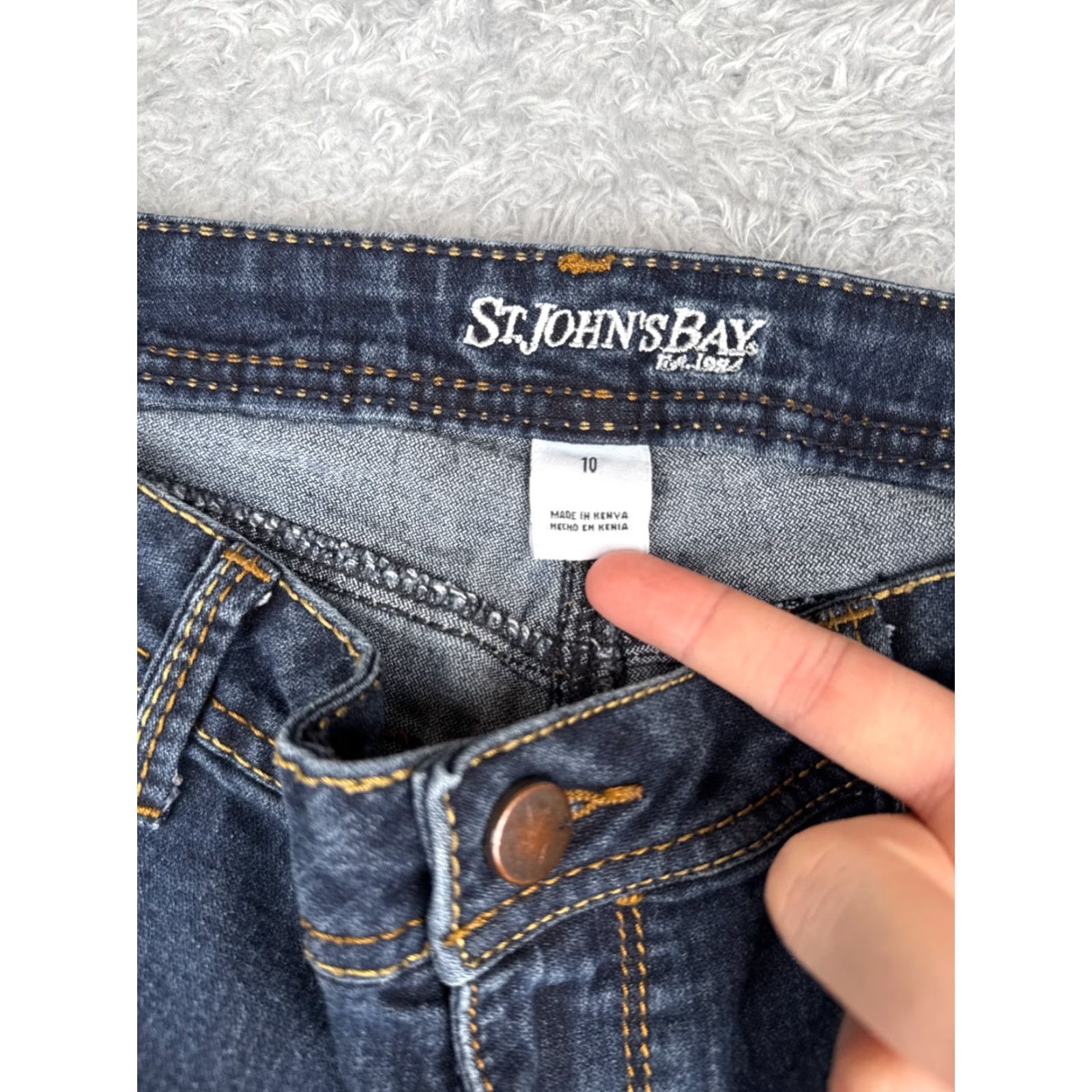 Vintage VINTAGESt. Johns Bay Jeans Womens 10 Blue Denim Bootcut Dark Wash Cotton Blend 30x31 Size 32" / US 10 / IT 46 - 6 Thumbnail