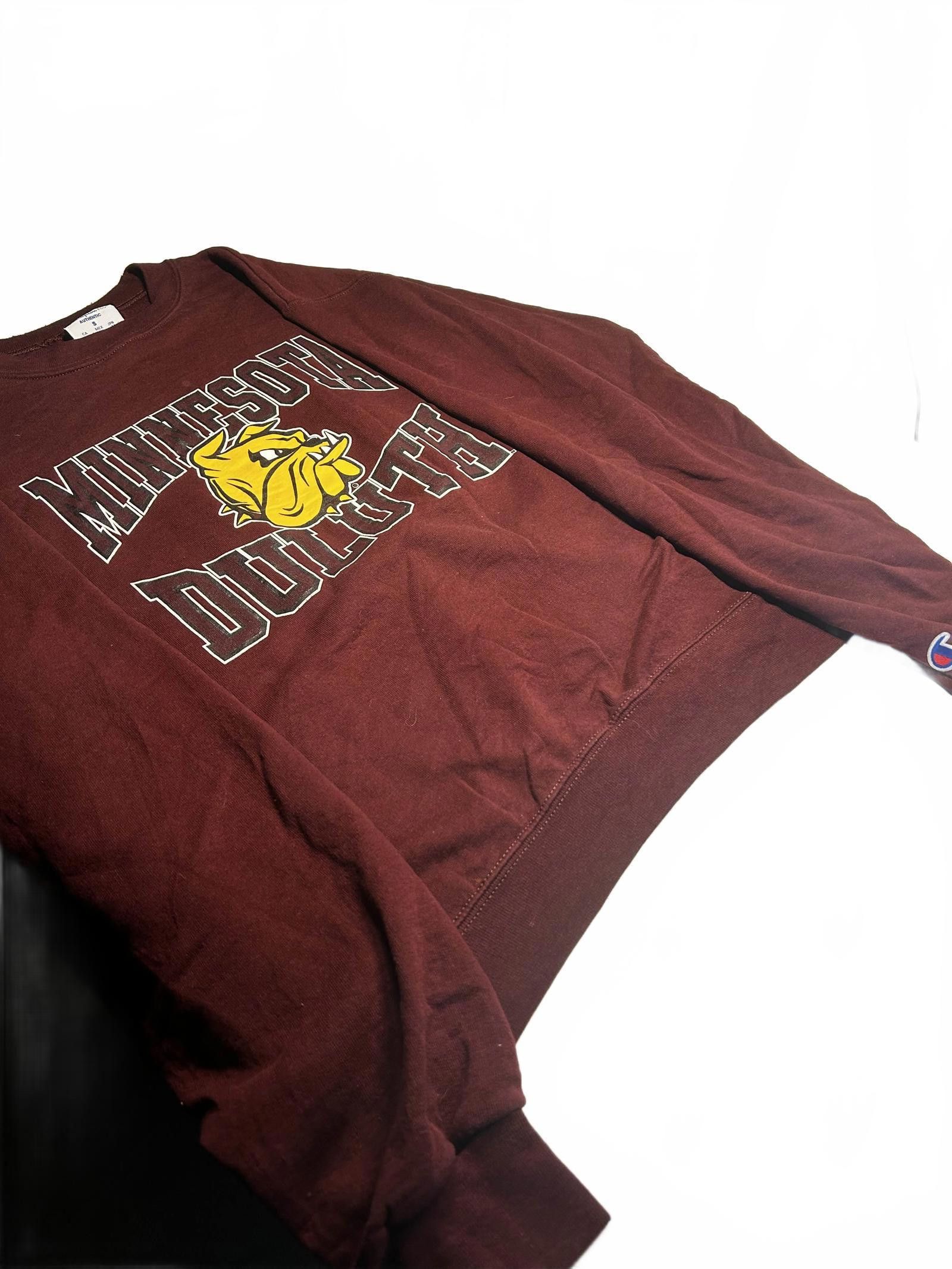Champion Vintage Minnesota Duluth Bulldogs Sweatshirt Size S Size US S / EU 44-46 / 1 - 3 Thumbnail