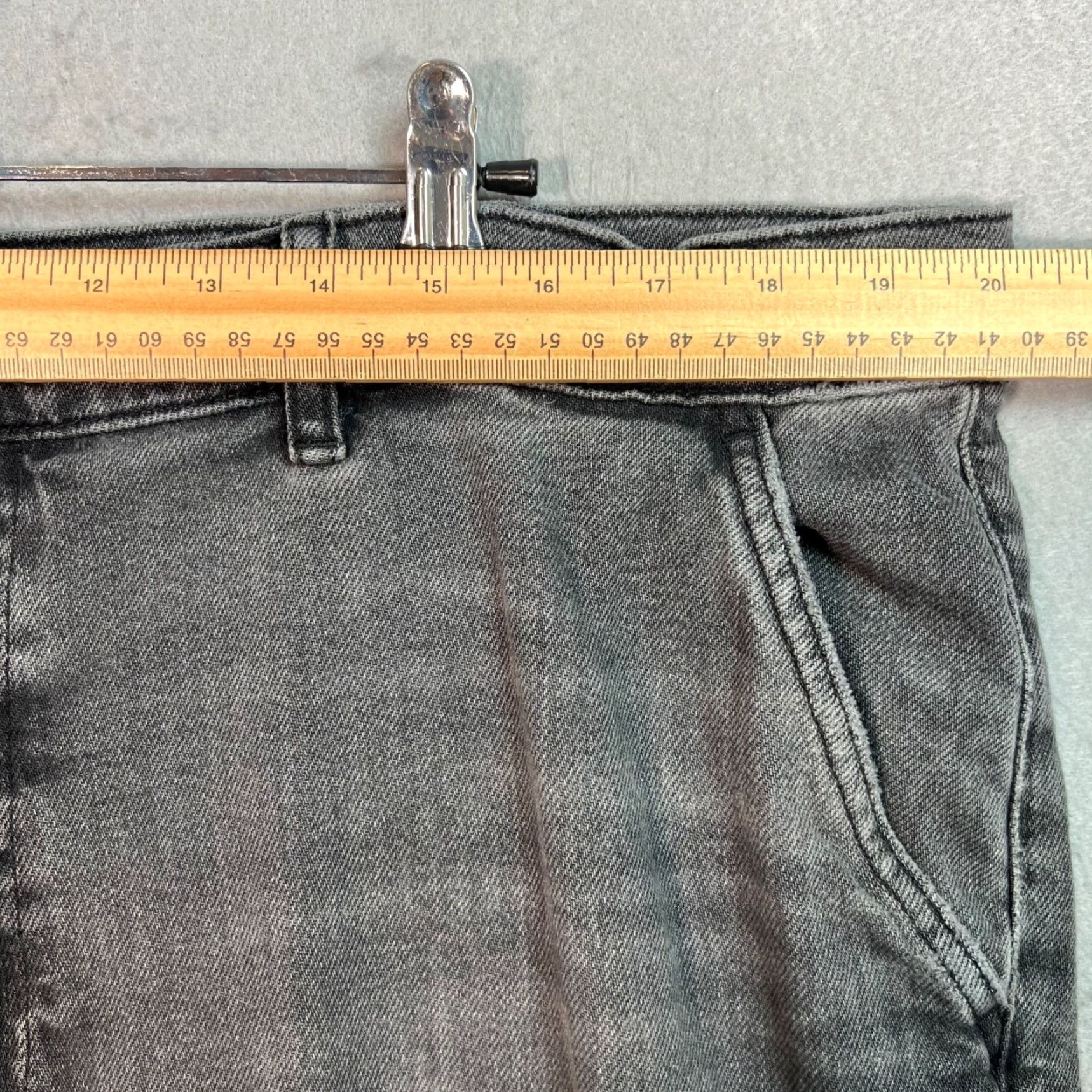 Uniqlo VINTAGE Untold Jeans Mens 2XL 39-42 Gray Denim Pants Waist Cotton Casual Relaxed Fit Mens Size US 39 - 5 Thumbnail