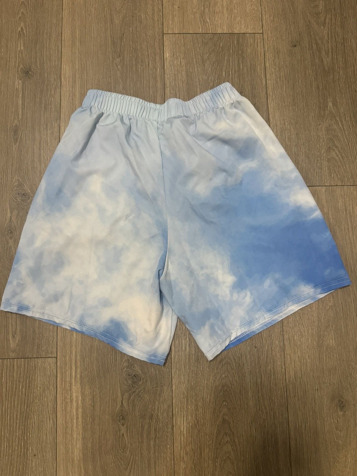 Japanese Brand Seeing dreams cloud shorts size small Size US 31 - 2 Thumbnail