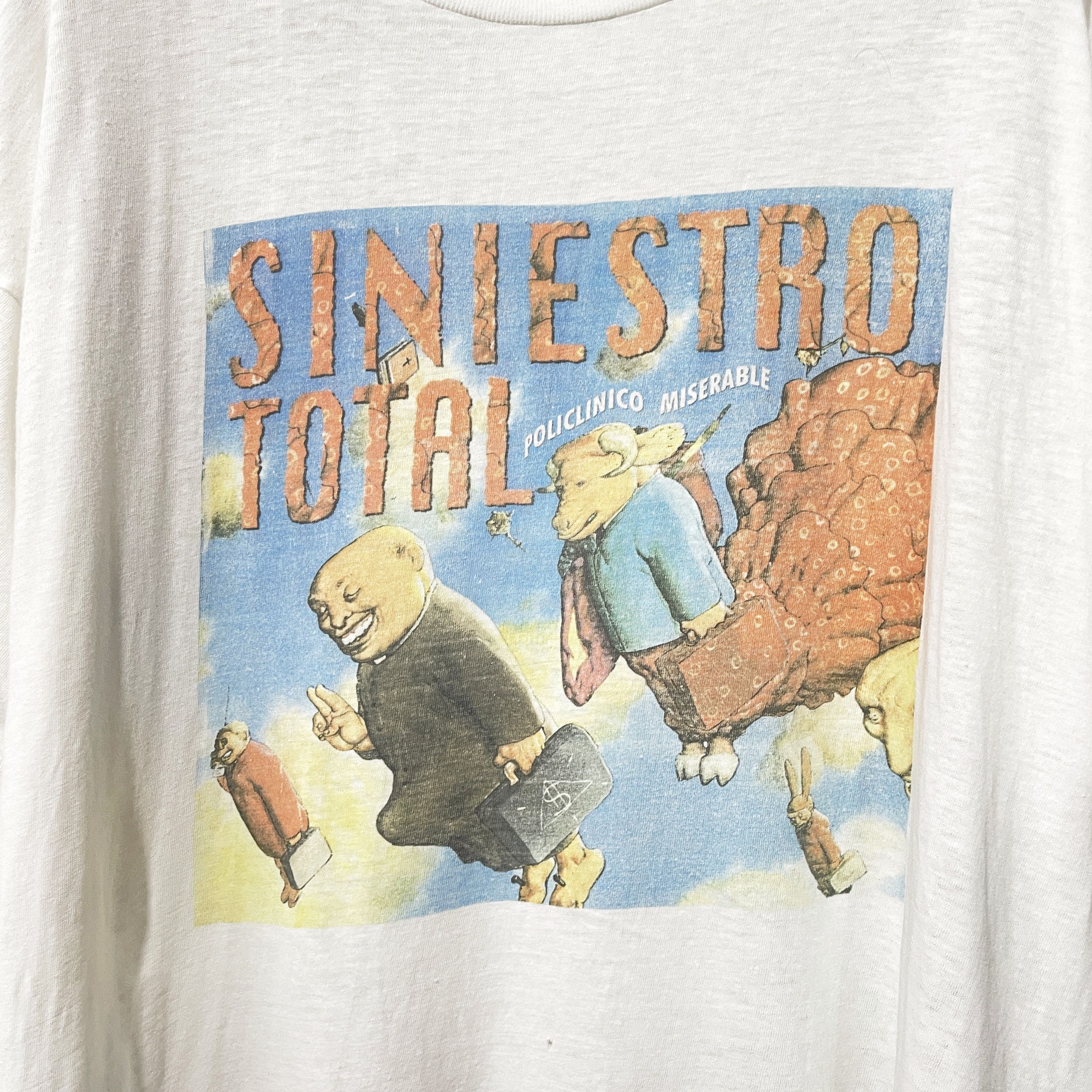 Band Tees Vintage 90s Siniestro Total Policlínico miserable T-Shirt Size US L / EU 52-54 / 3 - 2 Thumbnail