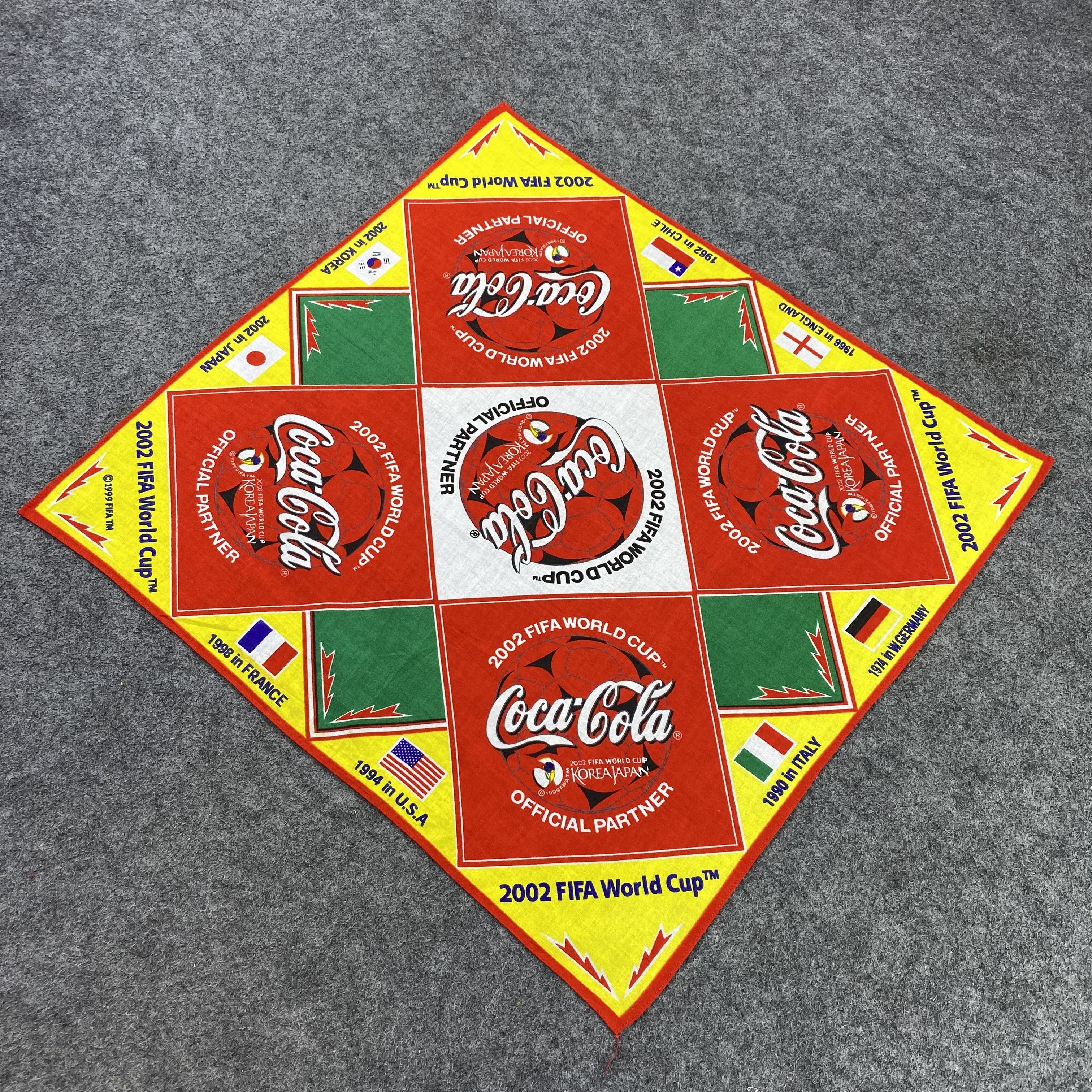 Coca Cola Fifa World Cup coca cola handkerchief neckerchief-B1444 Size ONE SIZE - 2 Thumbnail
