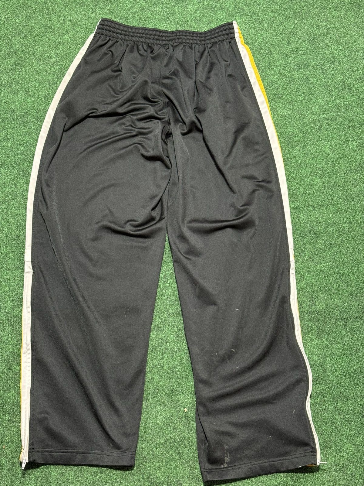 Nike Vintage Y2K Nike Silver Tag Swoosh Baggy Track Pants Size US 34 / EU 50 - 8 Thumbnail