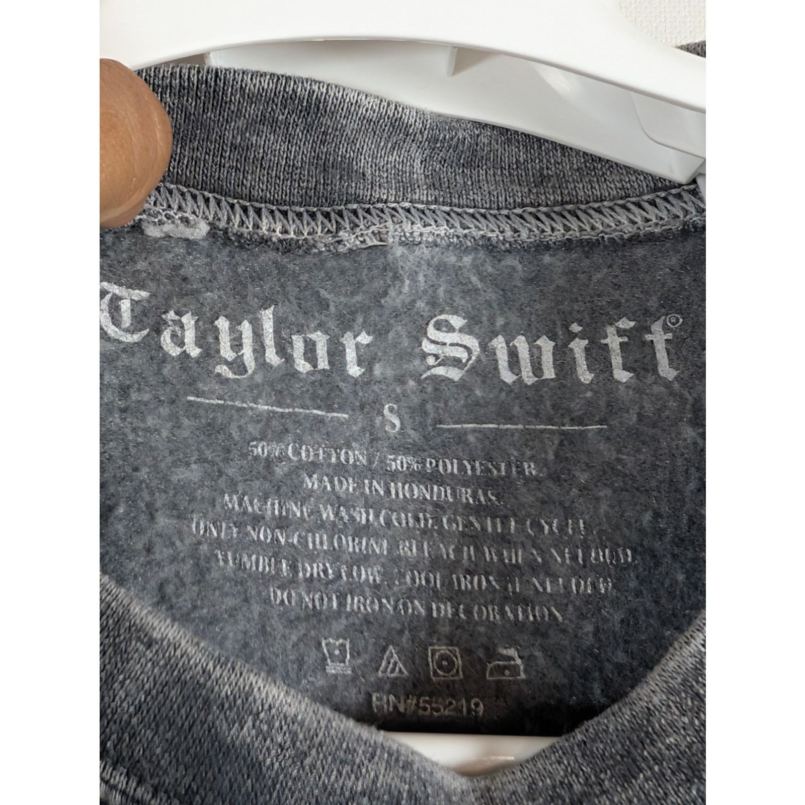 Unknown London Official Taylor Swift Reputation Stadium Tour Sweatshirt Size S / US 4 / IT 40 - 4 Thumbnail