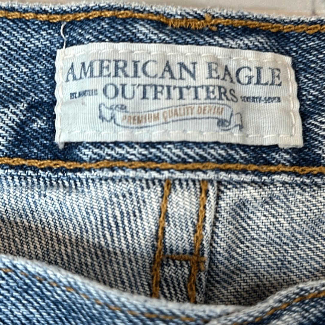 Vintage American Eagle Jeans Women’s size 10 Favorite Fit Light Wash Size 32" / US 10 / IT 46 - 3 Thumbnail