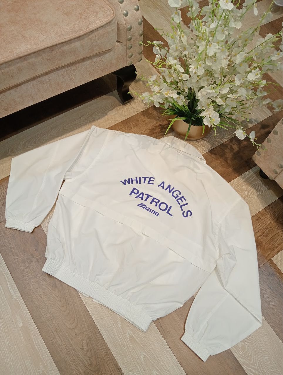 Vintage VINTAGE 90S OLYMPIC WHITE ANGELS ALL SPORT MIZUNO JACKET Size US L / EU 52-54 / 3 - 7 Thumbnail