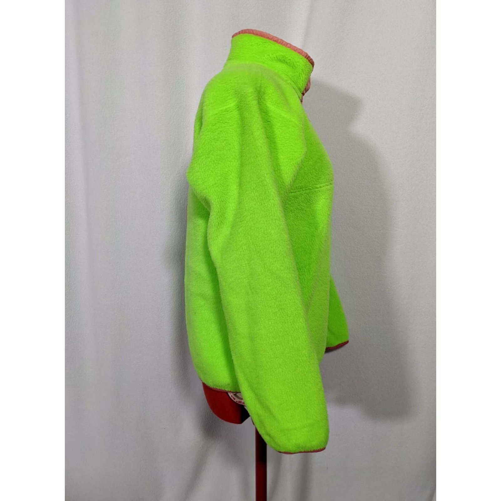 Patagonia VINTAGE Patagonia Pullover Fleece USA 10 Womens Neon Green Bubblegum Pink 90s Size L / US 10 / IT 46 - 6 Thumbnail