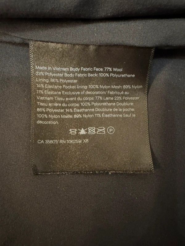 Lululemon Lululemon Storm Break Rain Jacket Wool size L Size US L / EU 52-54 / 3 - 13 Thumbnail