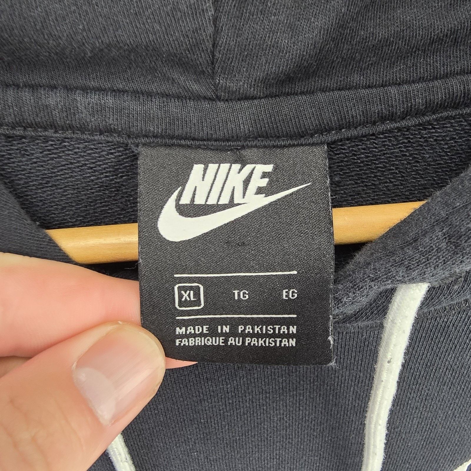 Nike Nike World Tour Graffiti Print Hoodie Mens XL Sweatshirt Size US XL / EU 56 / 4 - 8 Thumbnail