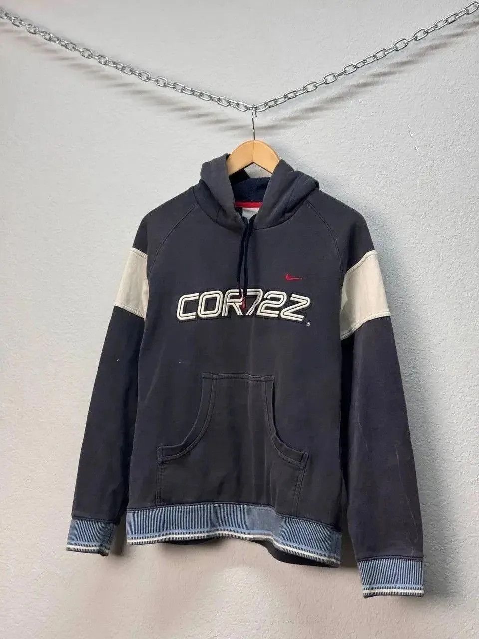 Nike 👉 Vintage Nike COR72Z Sweatshirt Big Logo Y2K Size US M / EU 48-50 / 2 - 1 Thumbnail