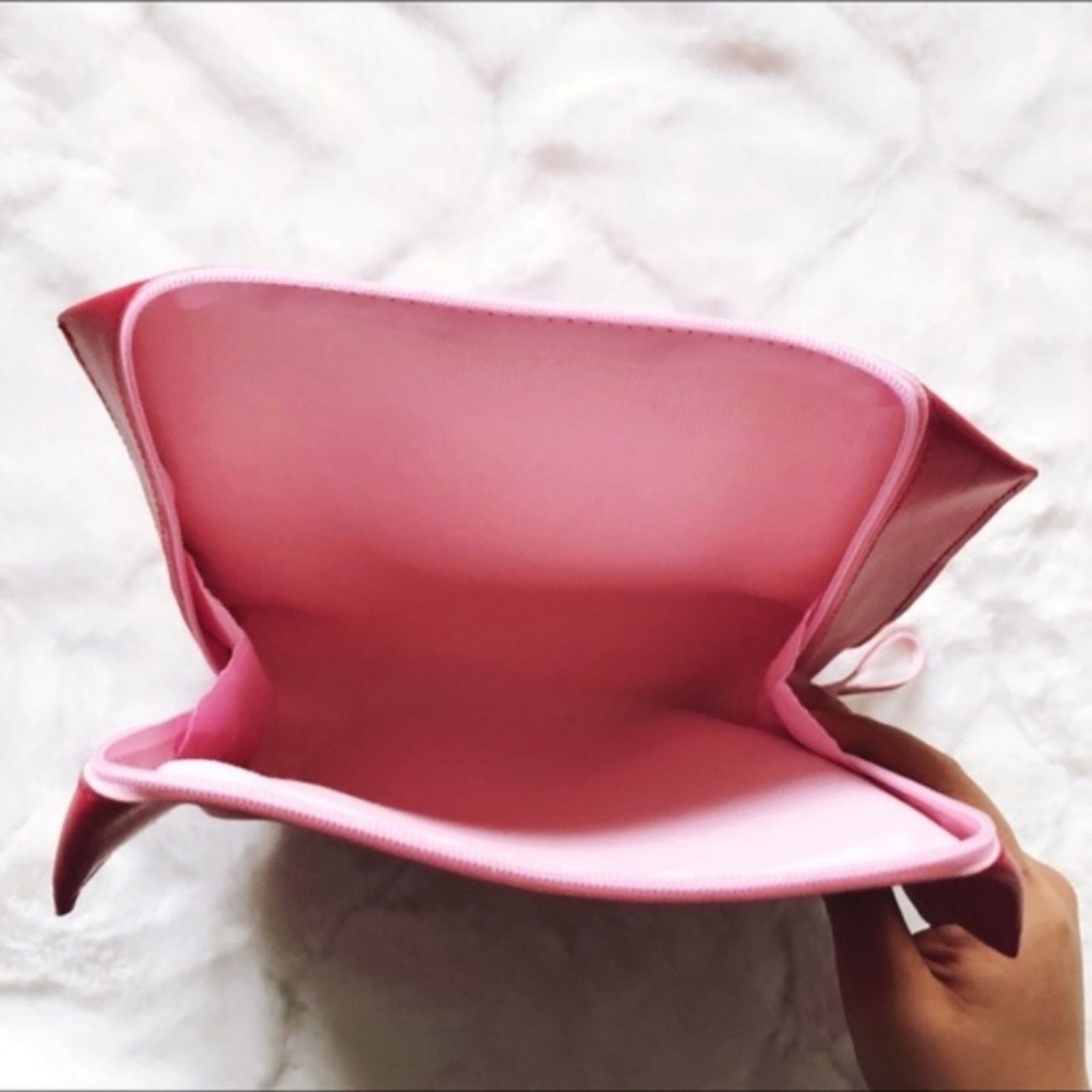 Other Shiseido Fuchsia Makeup Bag Size ONE SIZE - 6 Thumbnail
